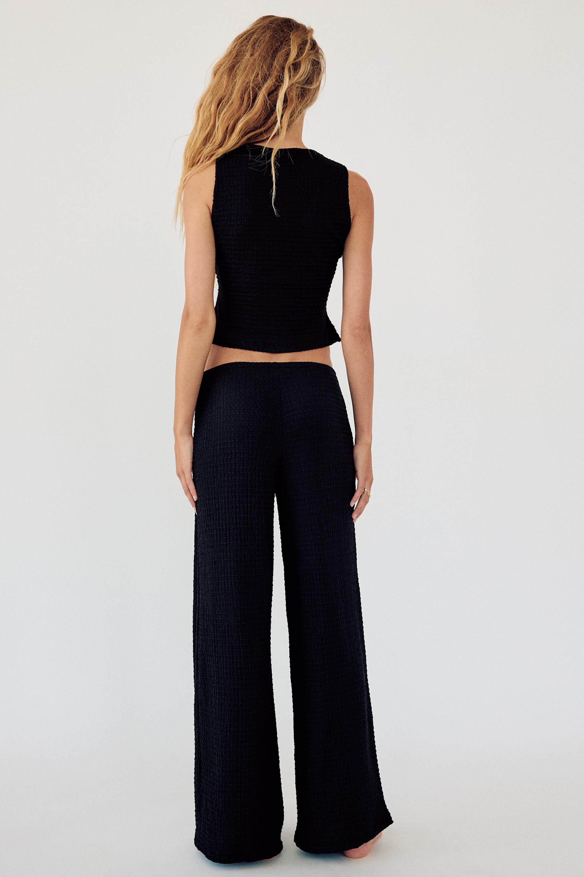 TEXTURED STRAIGHT LEG PANTS