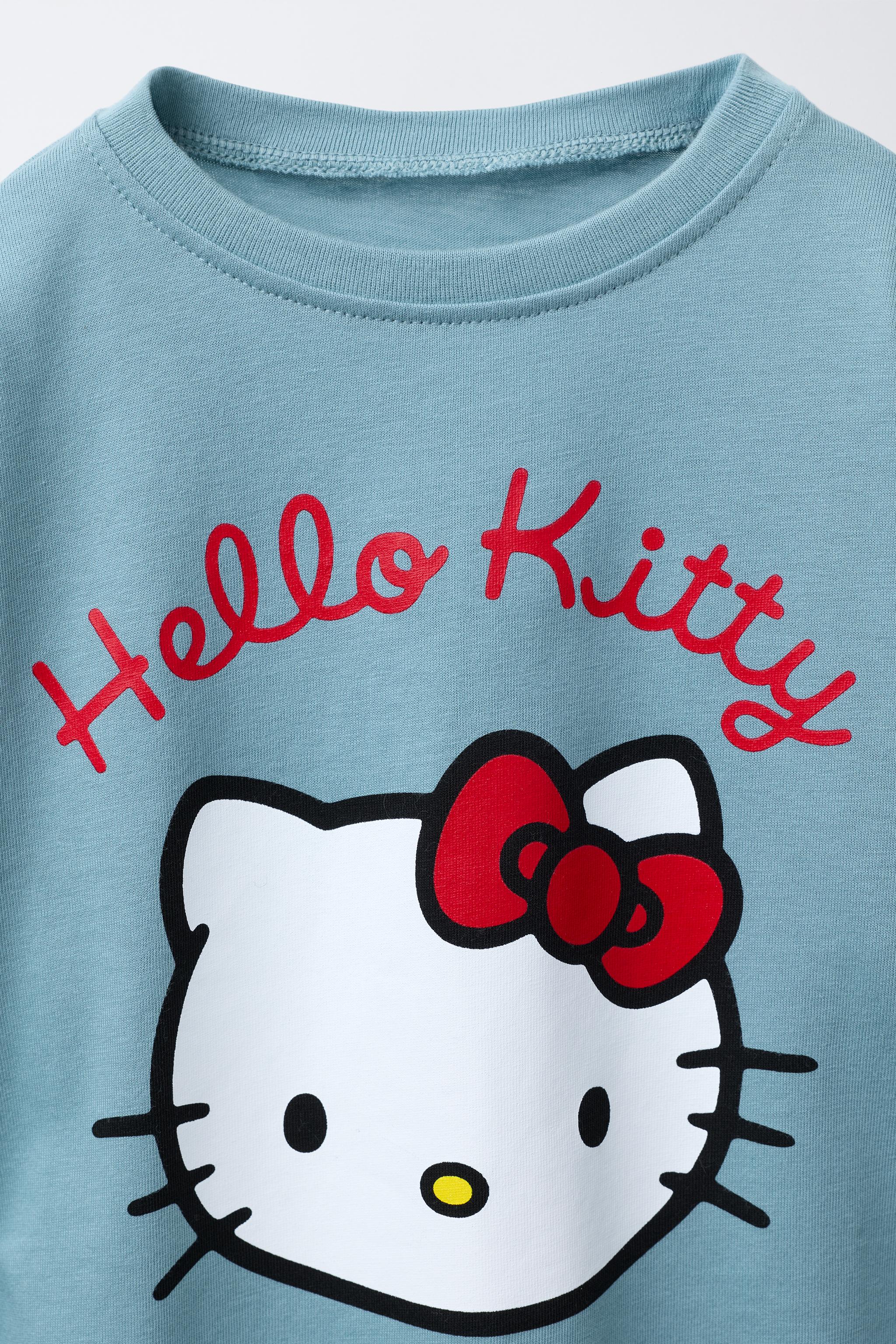 HELLO KITTY © SANRIO BOWS T-SHIRT