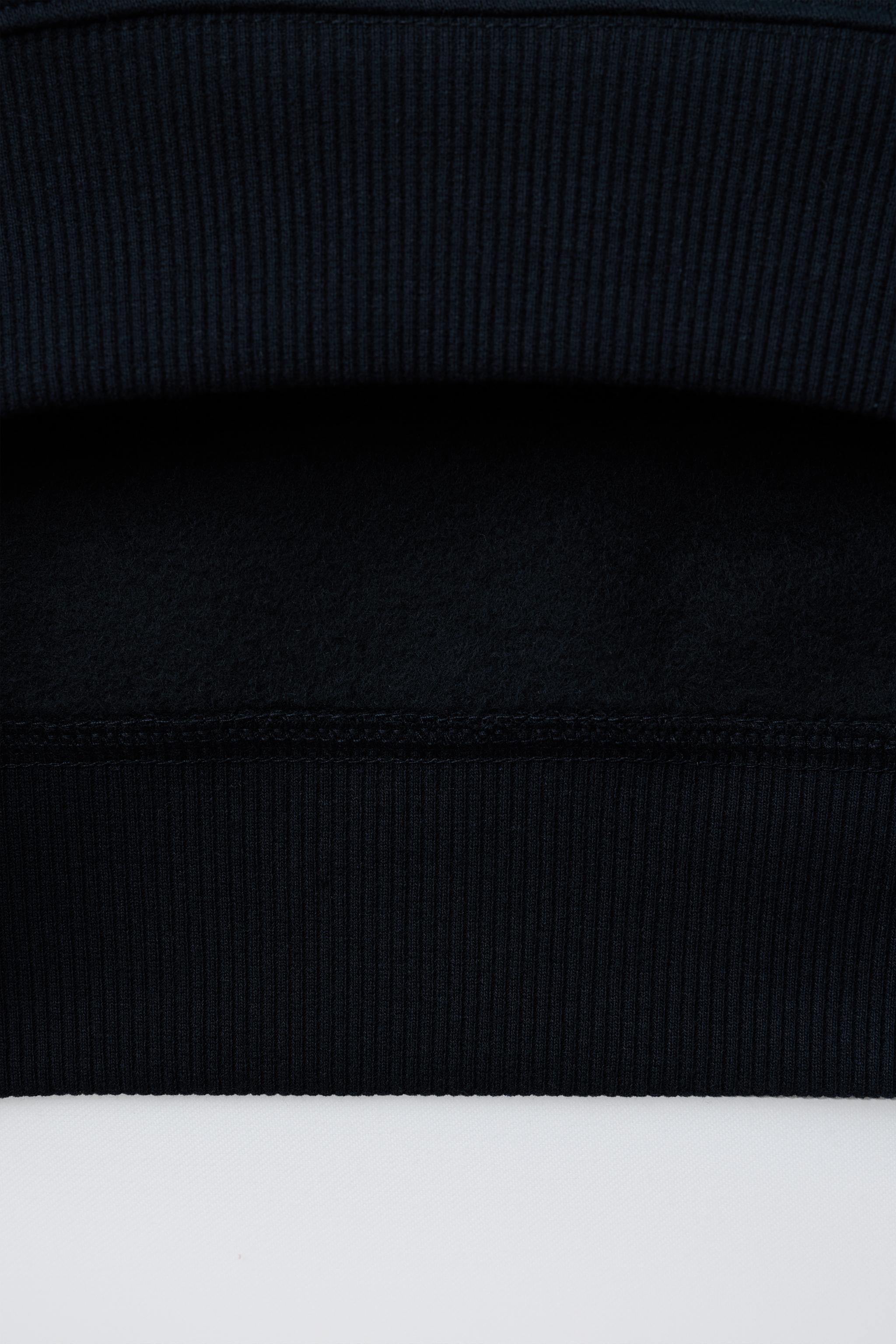 STAR PRINT SWEATSHIRT