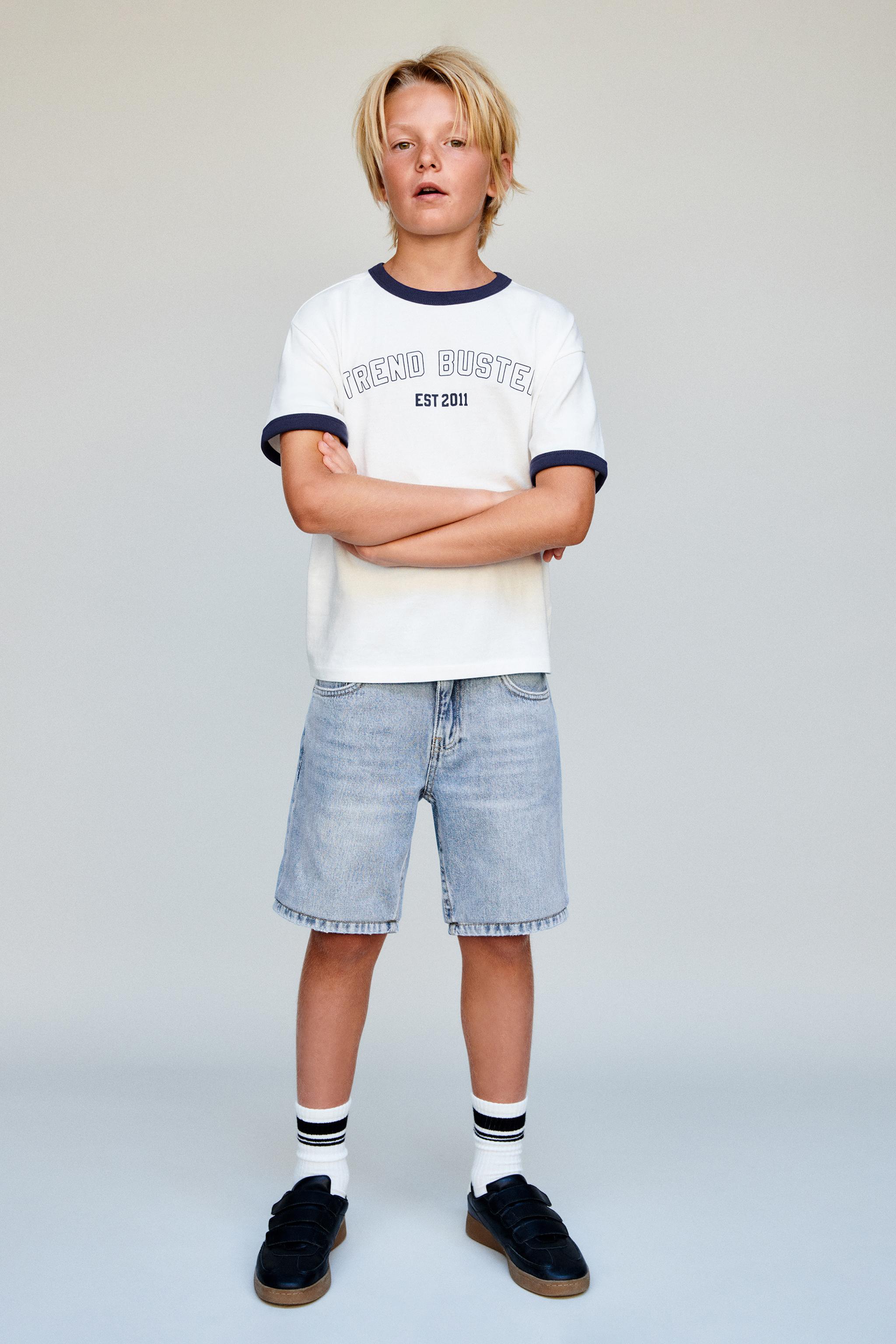 STRAIGHT DENIM SHORTS