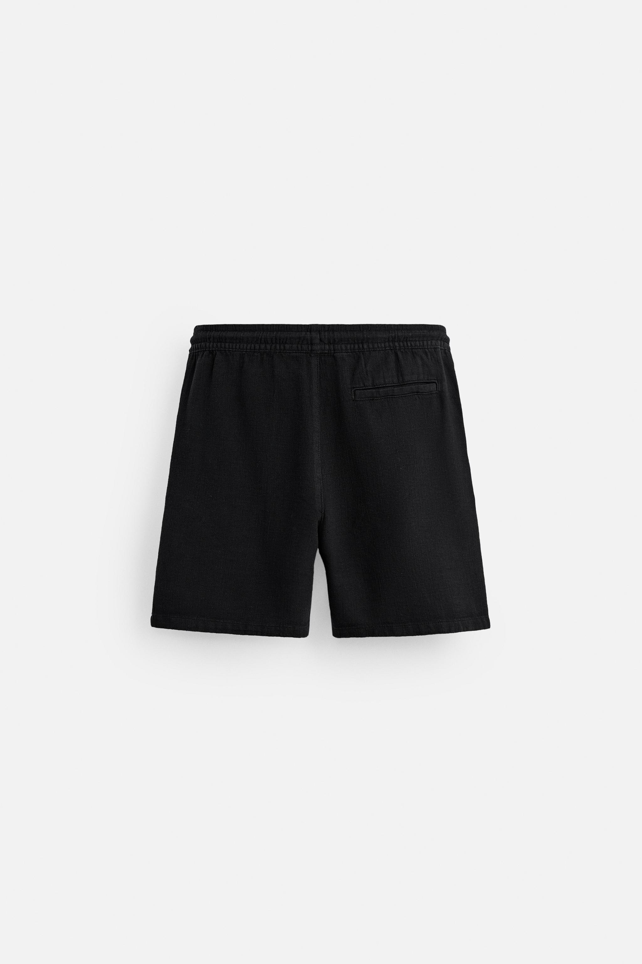 TEXTURED REGULAR FIT SHORTS