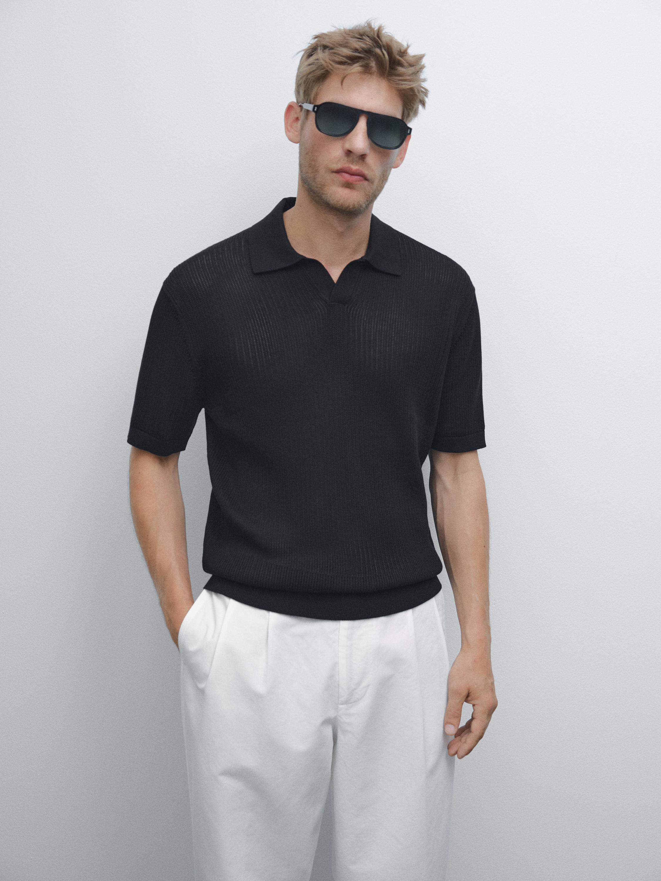 Cutwork V-neck polo shirt