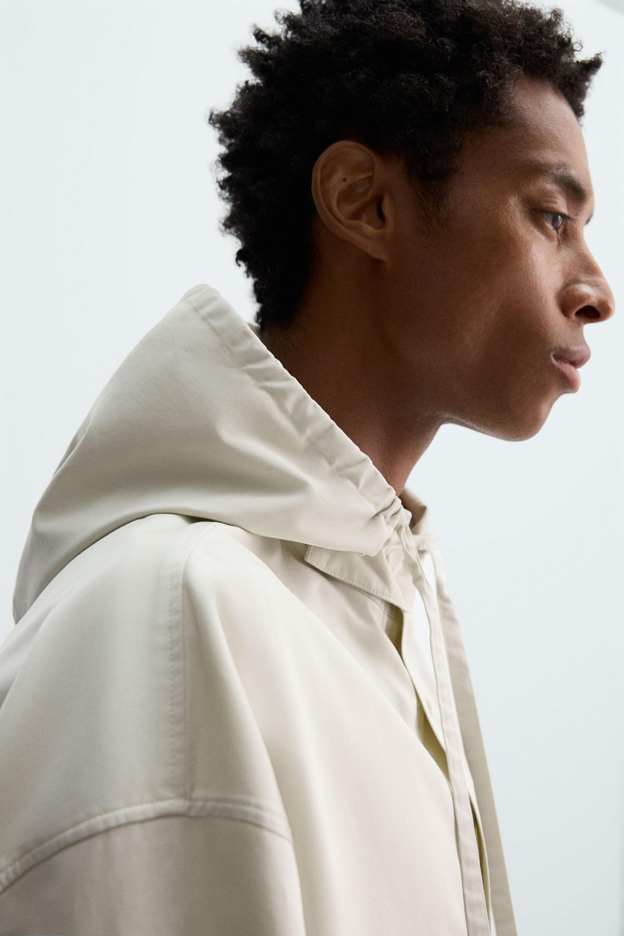 OVERSIZED FIT HOODED OVERSHIRT