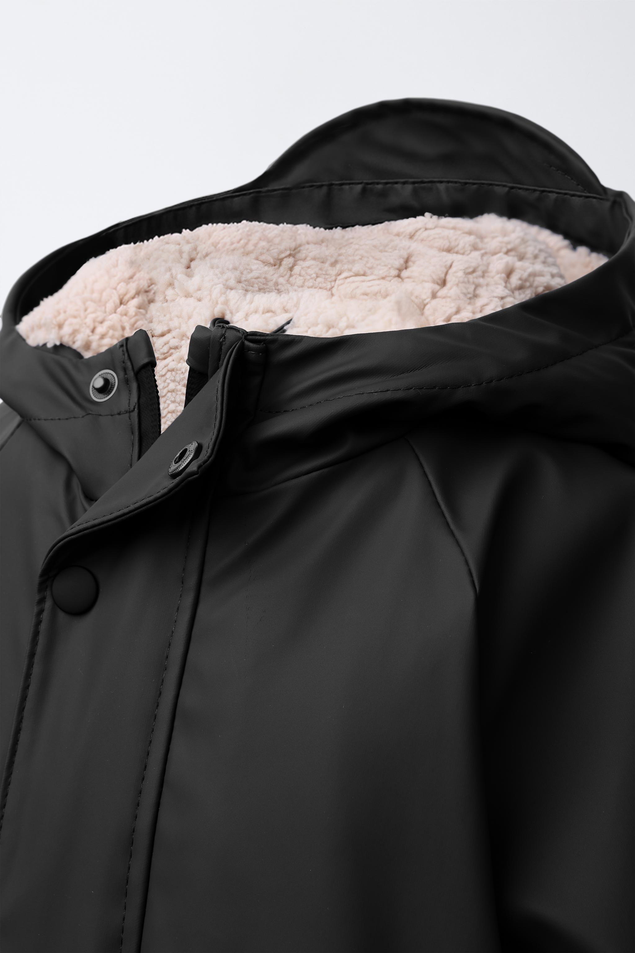 WATER REPELLENT COATED SHERPA JACKET