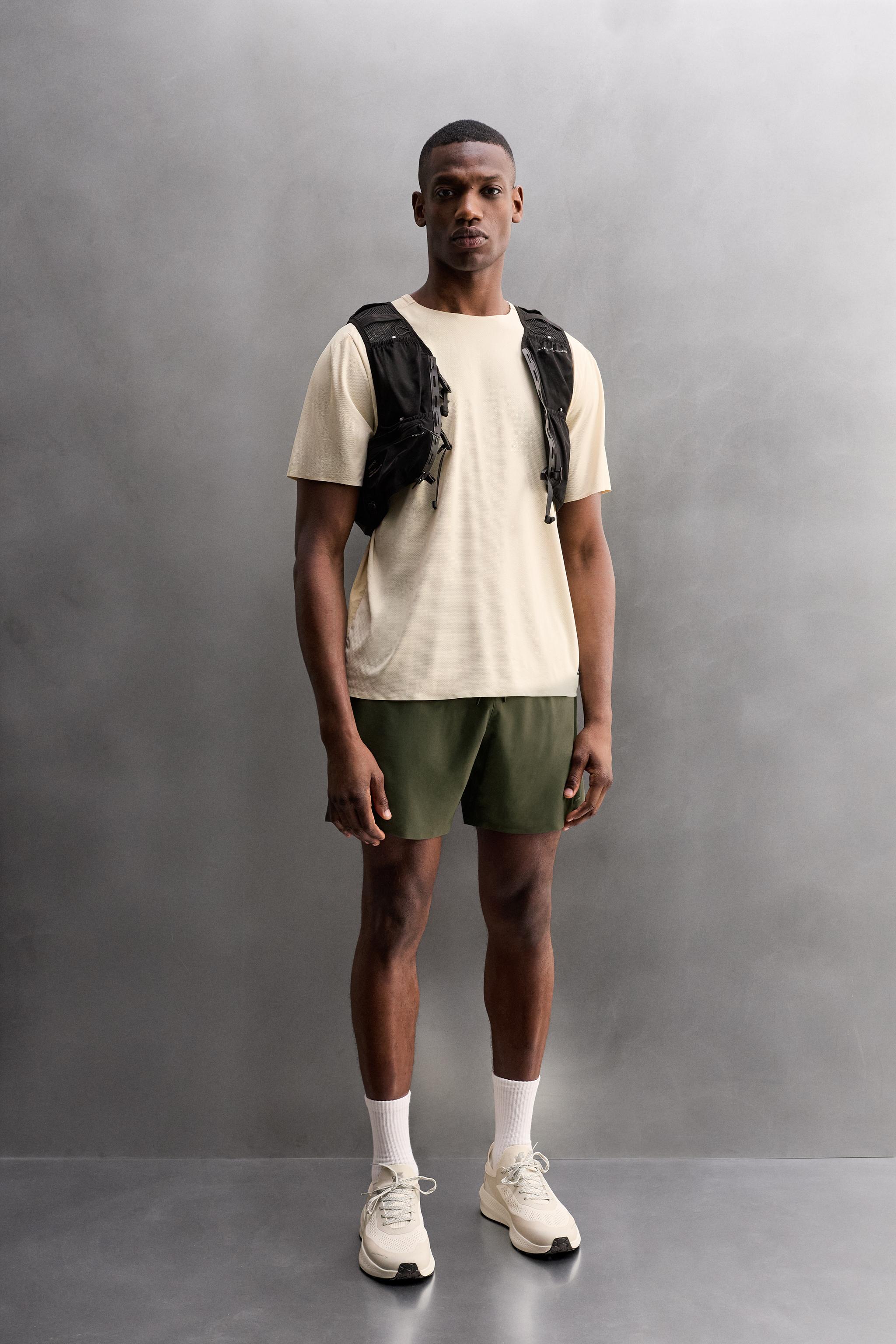 BASIC TRAINING SHORTS
