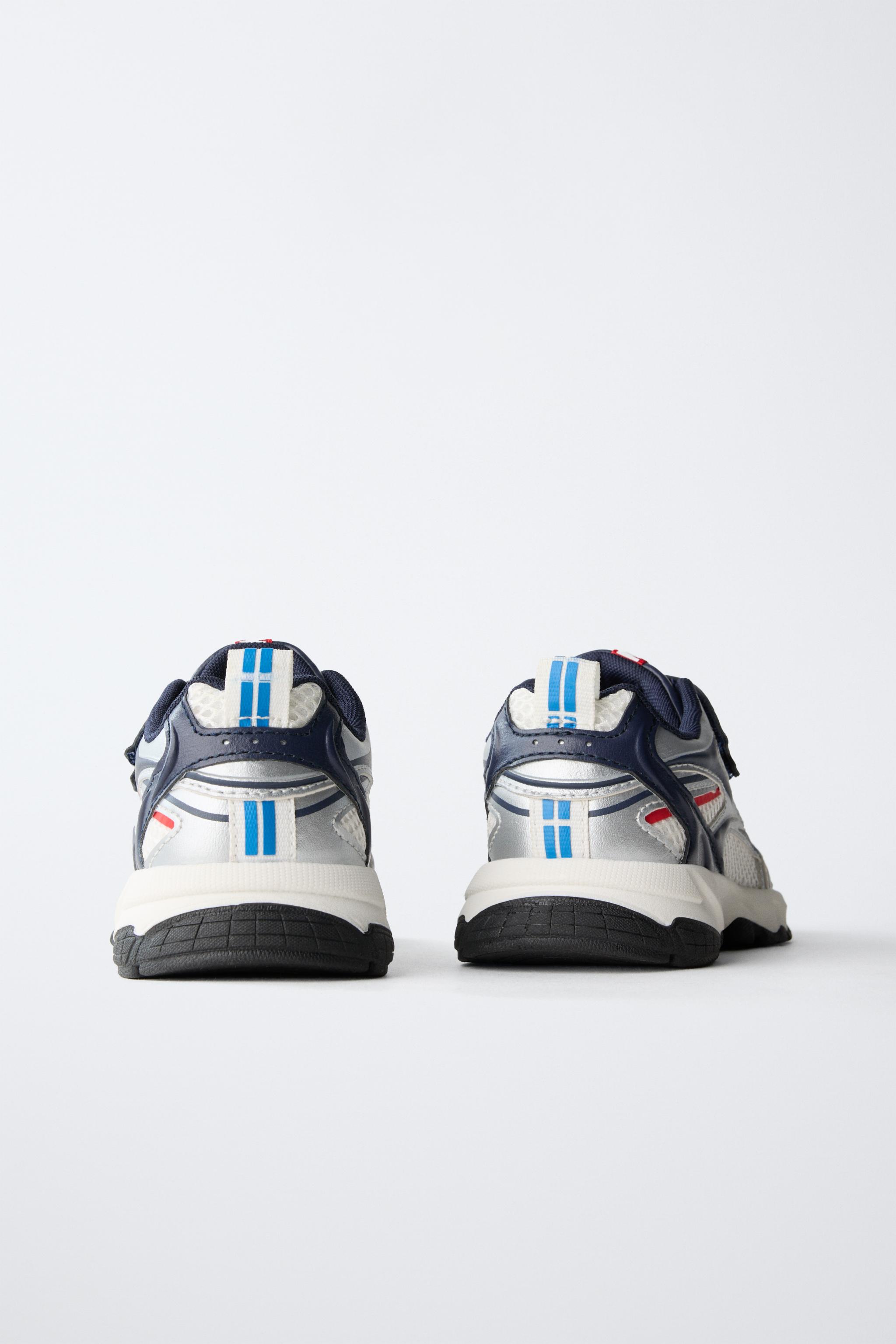 SPIDER-MAN © MARVEL SNEAKERS