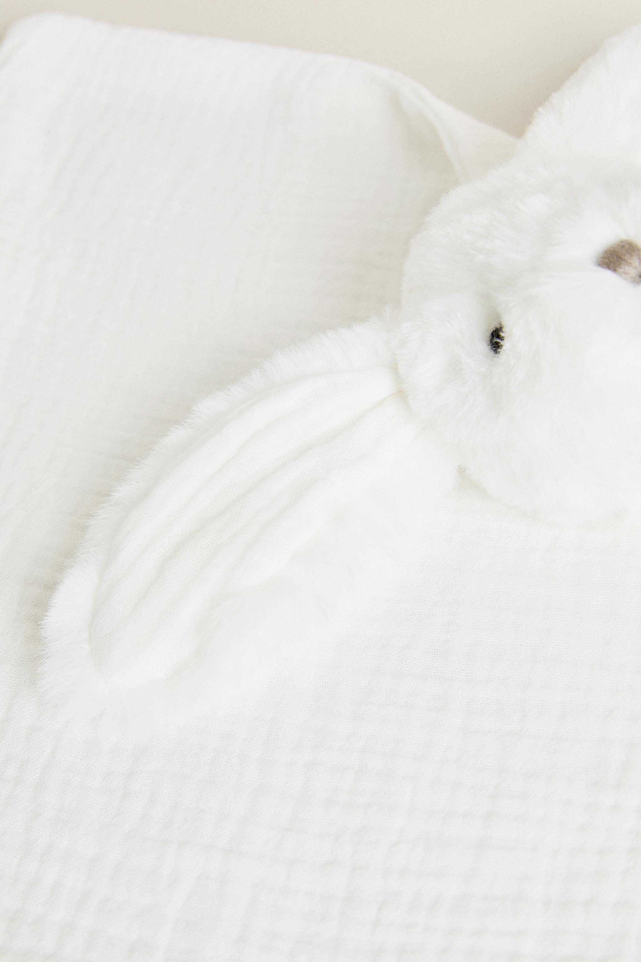 CHILDREN’S BUNNY SECURITY BLANKET