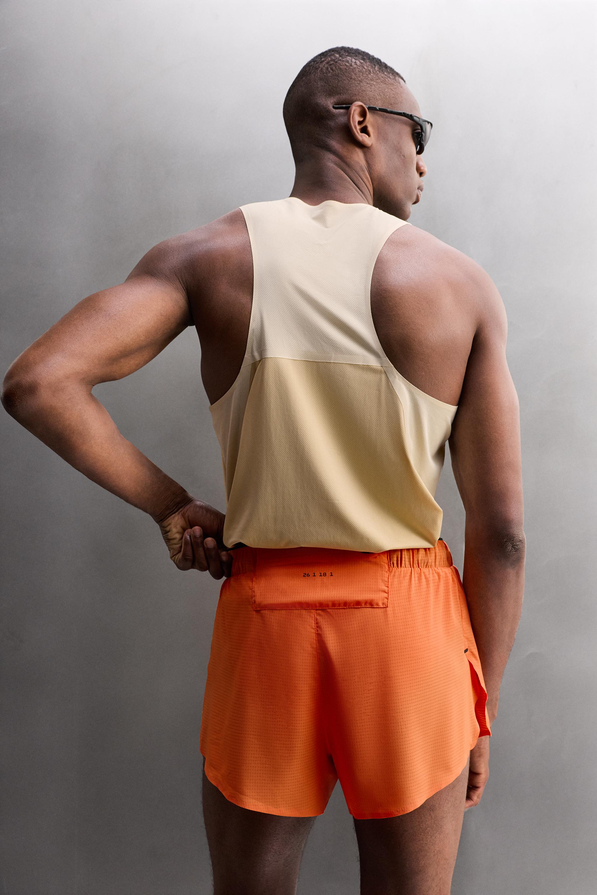 SHORT RUNNING SHORTS