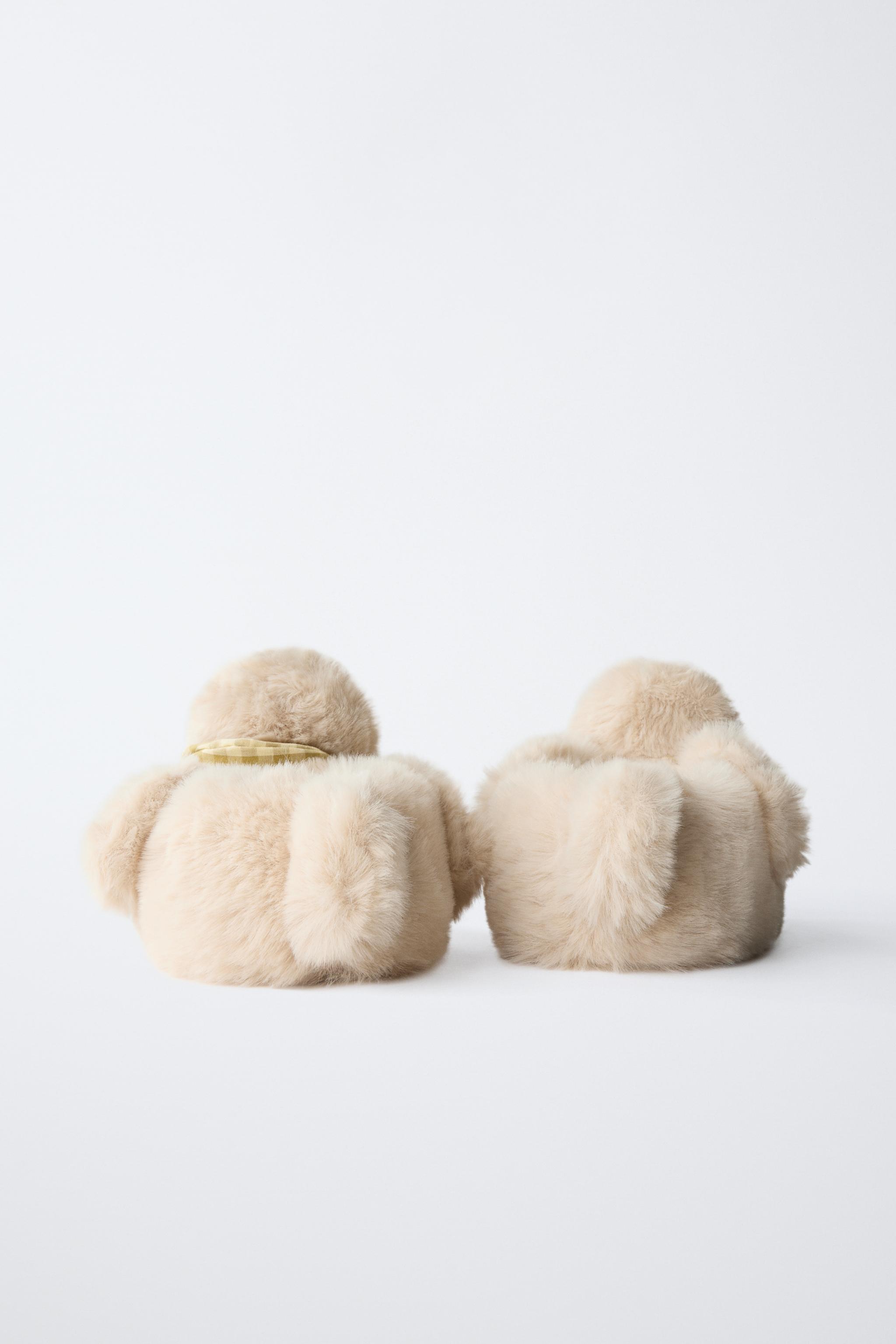 DUCKLING HOUSE SLIPPERS