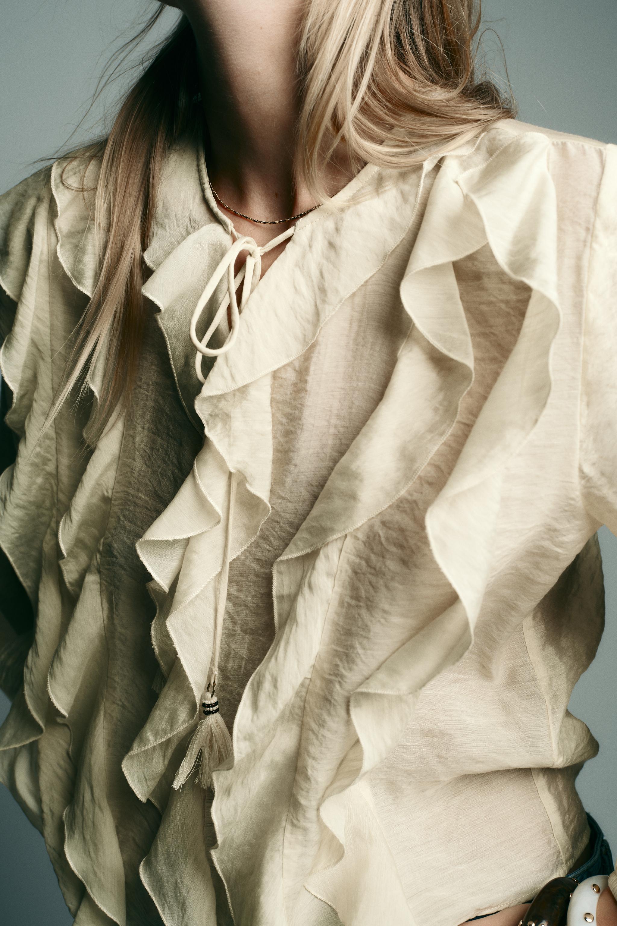 RUFFLED ROMANTIC BLOUSE