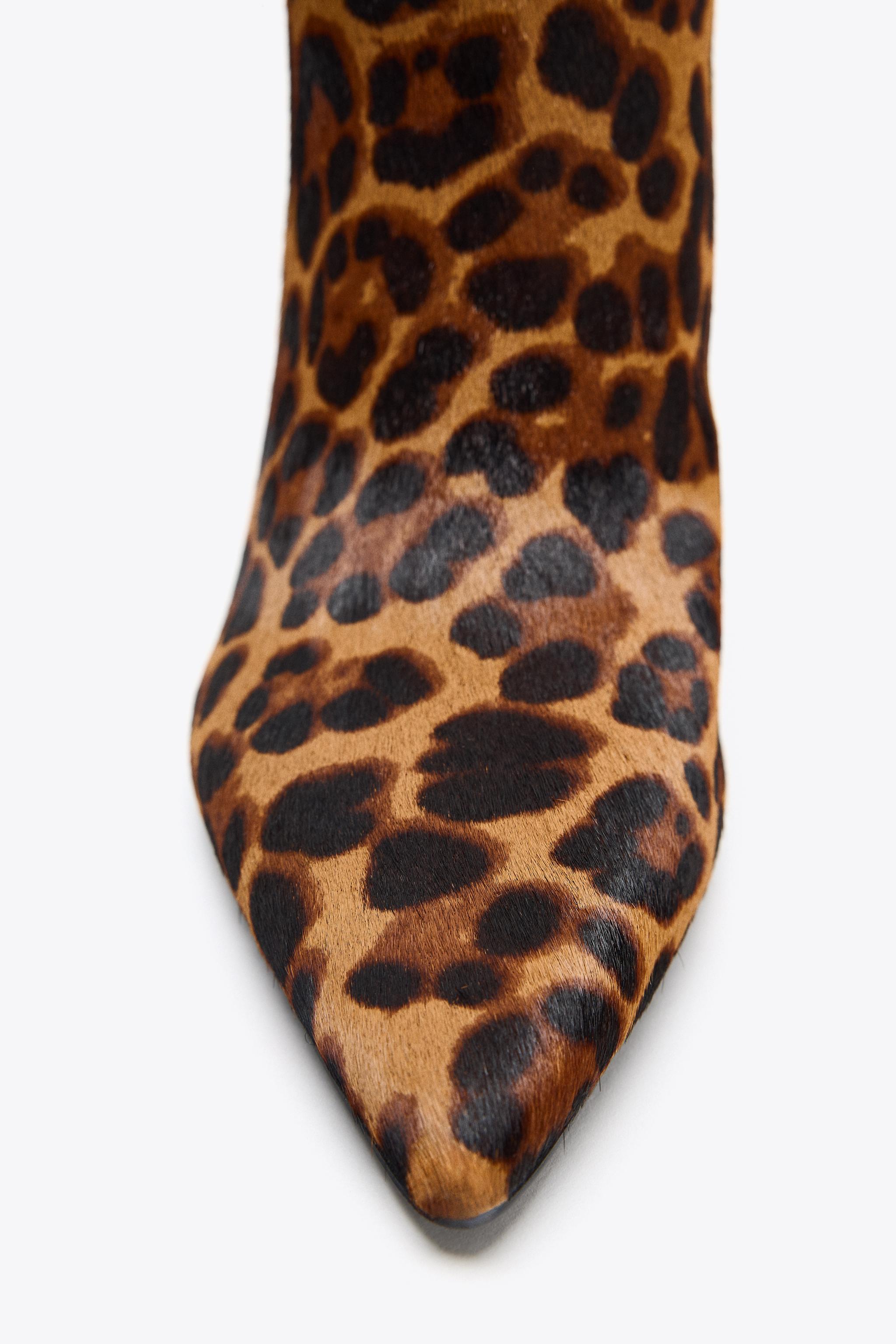 ANIMAL PRINT LEATHER BOOTS WITH FUR