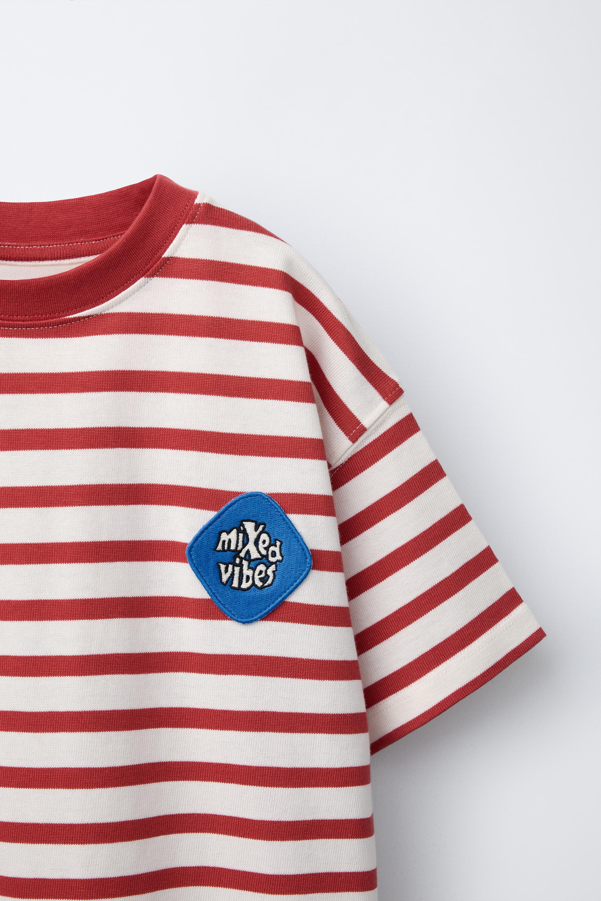 STRIPED PATCH T-SHIRT