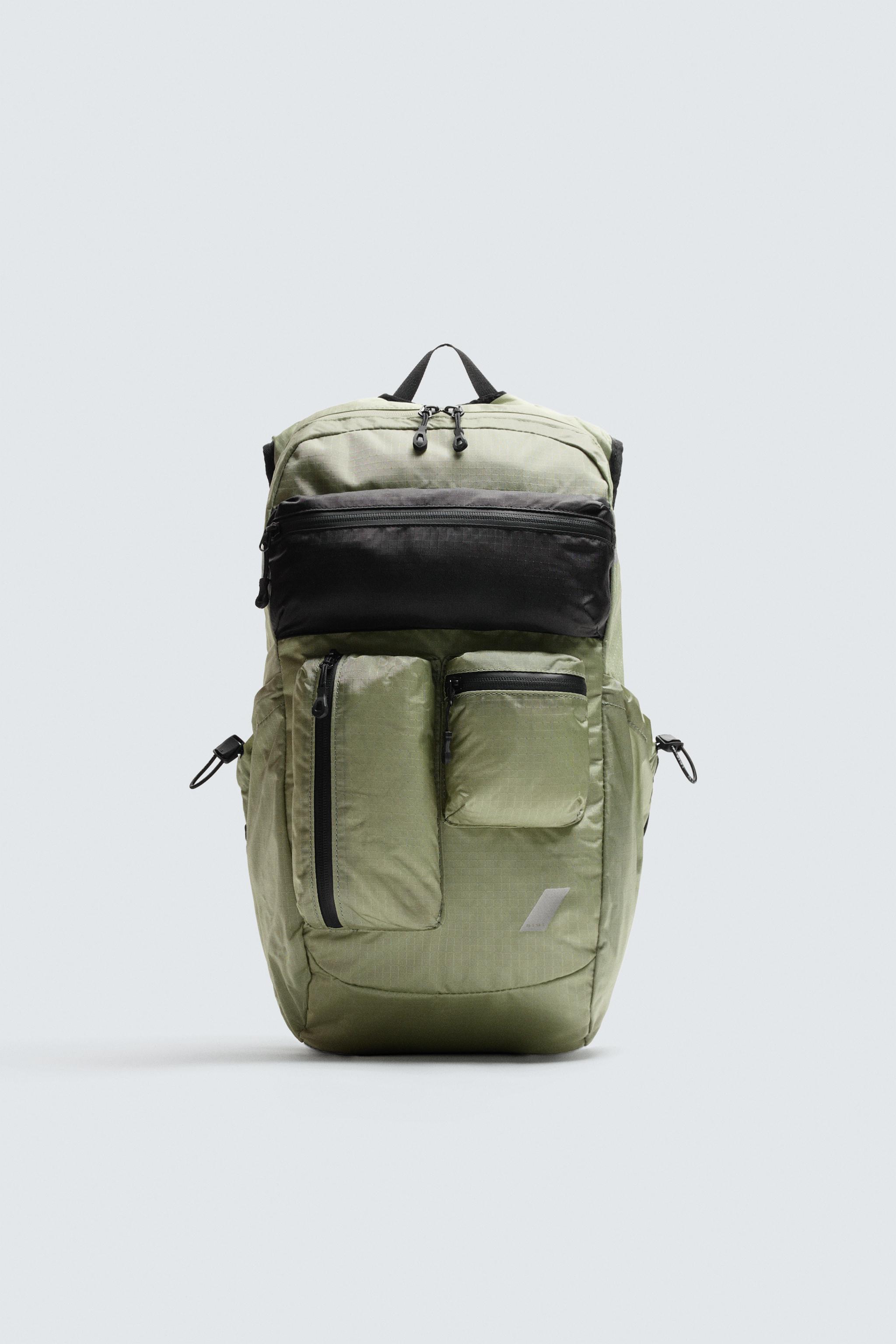 MULTI-POCKET SPORTS BACKPACK