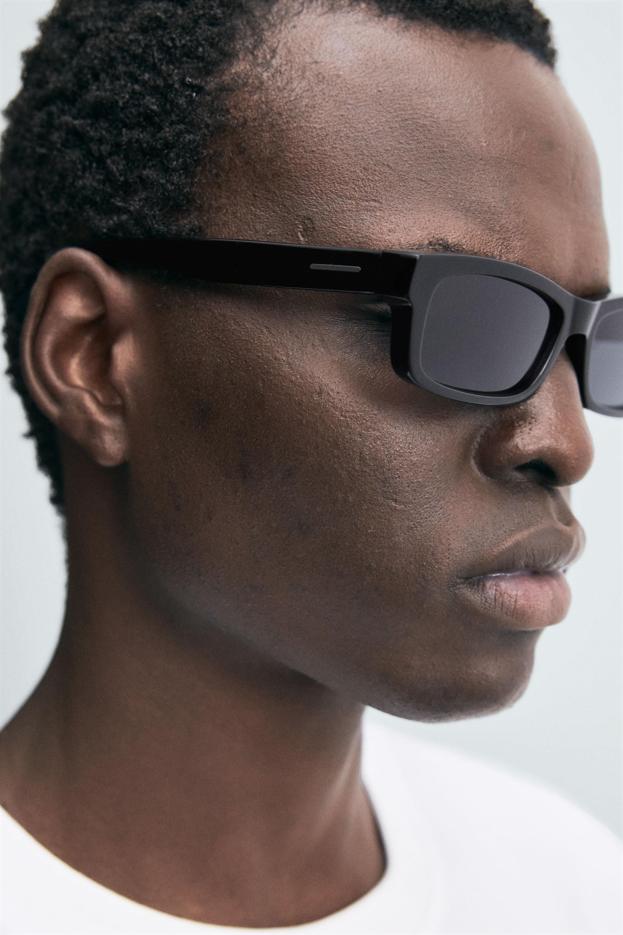 RECTANGULAR SUNGLASSES