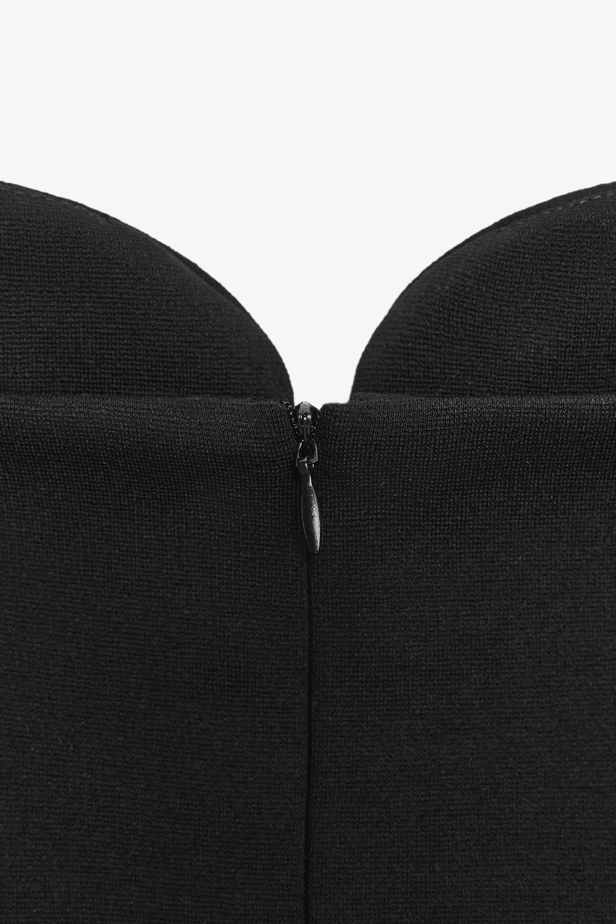 SWEETHEART NECKLINE MIDI DRESS