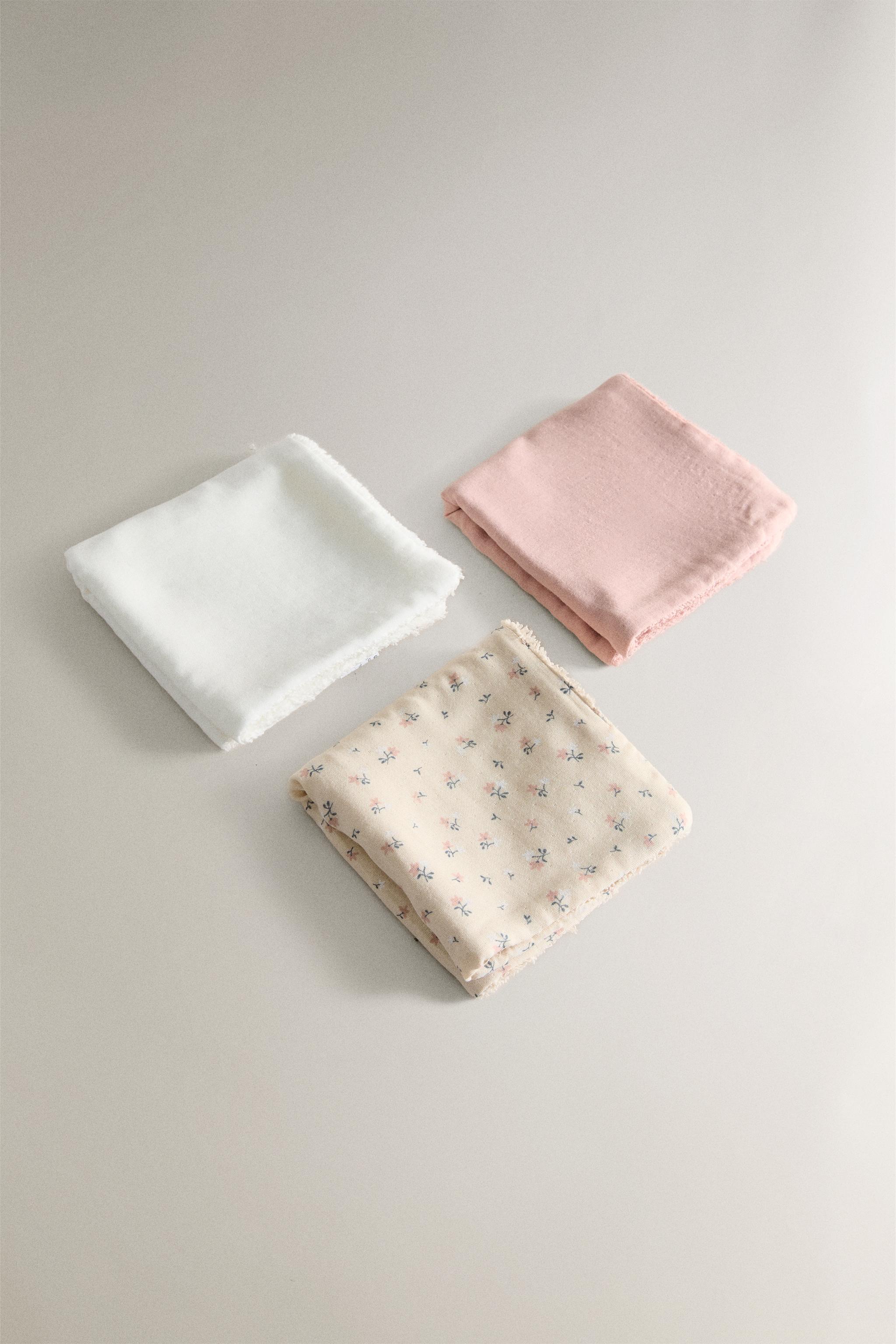 CHILDREN'S MINI TOWEL WITH TULIPS (SET OF 3)