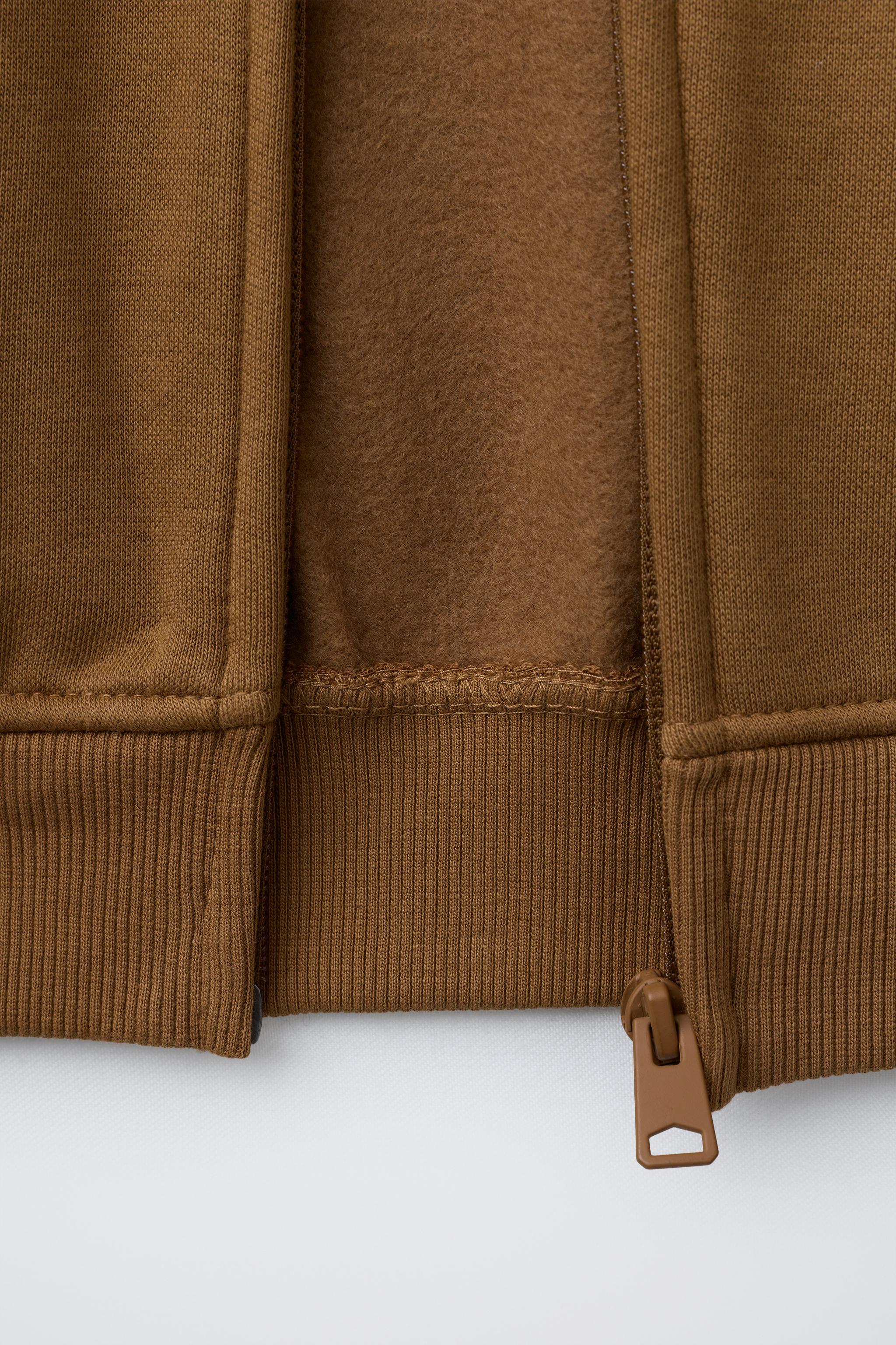 PLAIN PLUSH HOODED SWEATSHIRT