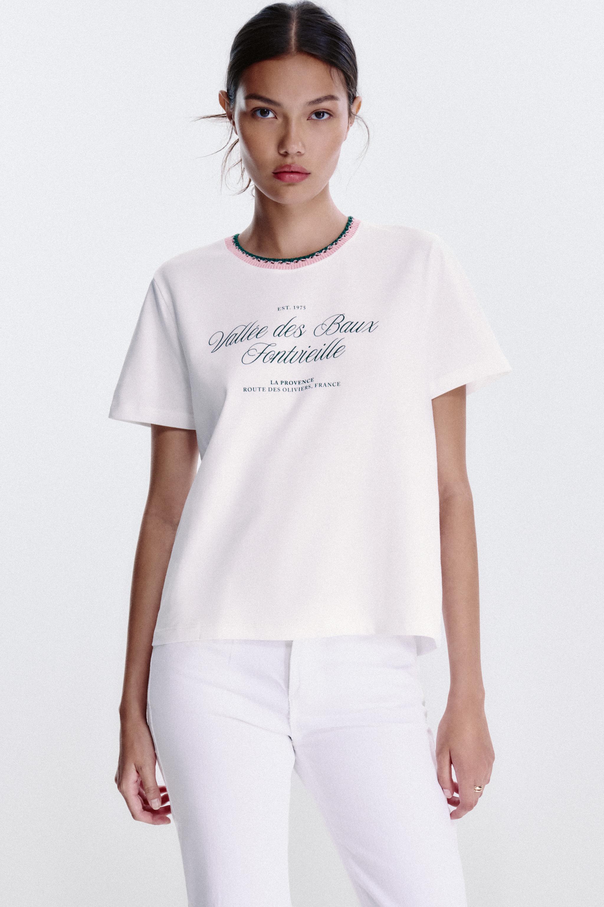 TEXT T-SHIRT WITH KNIT COLLAR