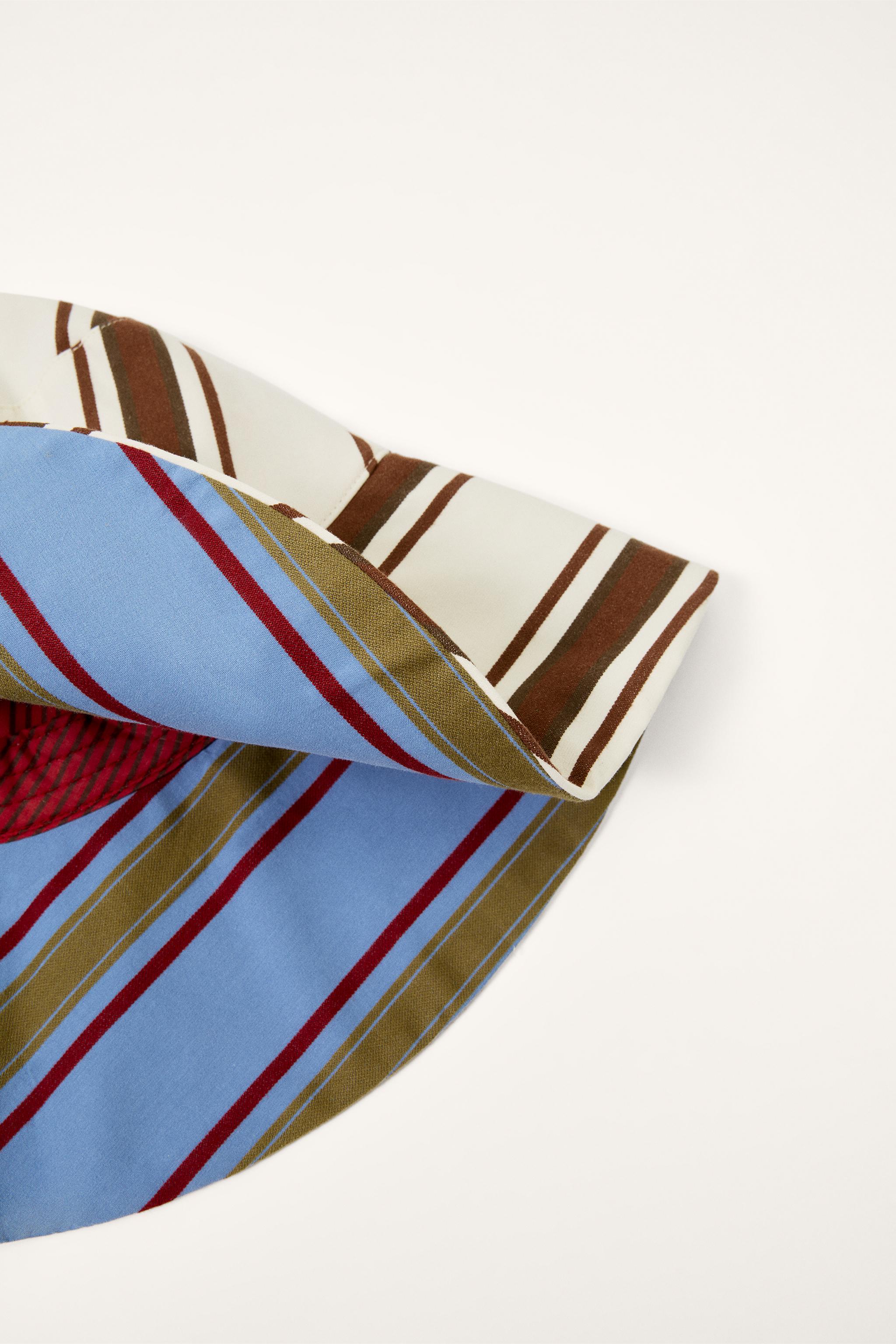 LIMITED EDITION STRIPED REVERSIBLE BUCKET HAT