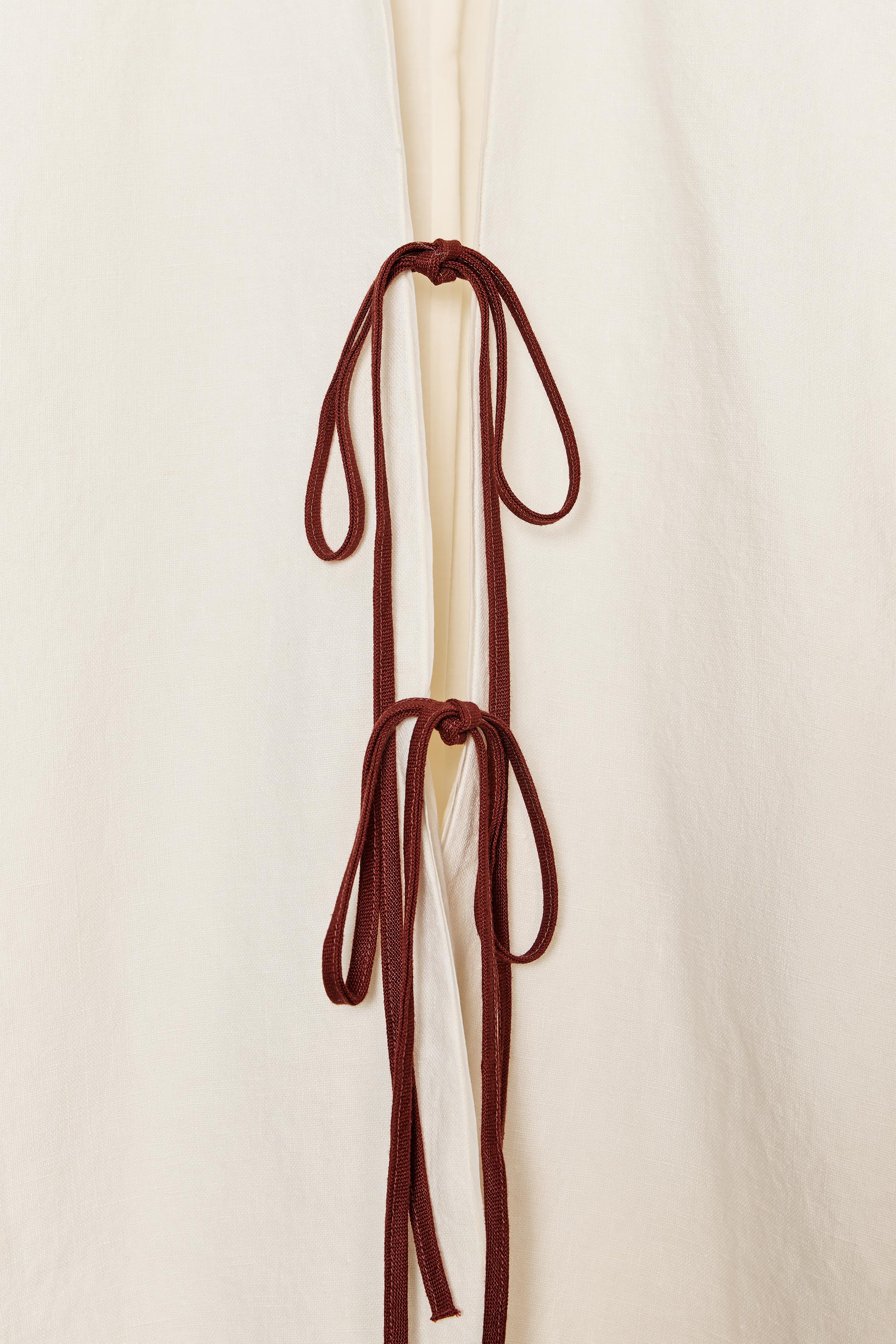 100% LINEN EMBROIDERED KIMONO