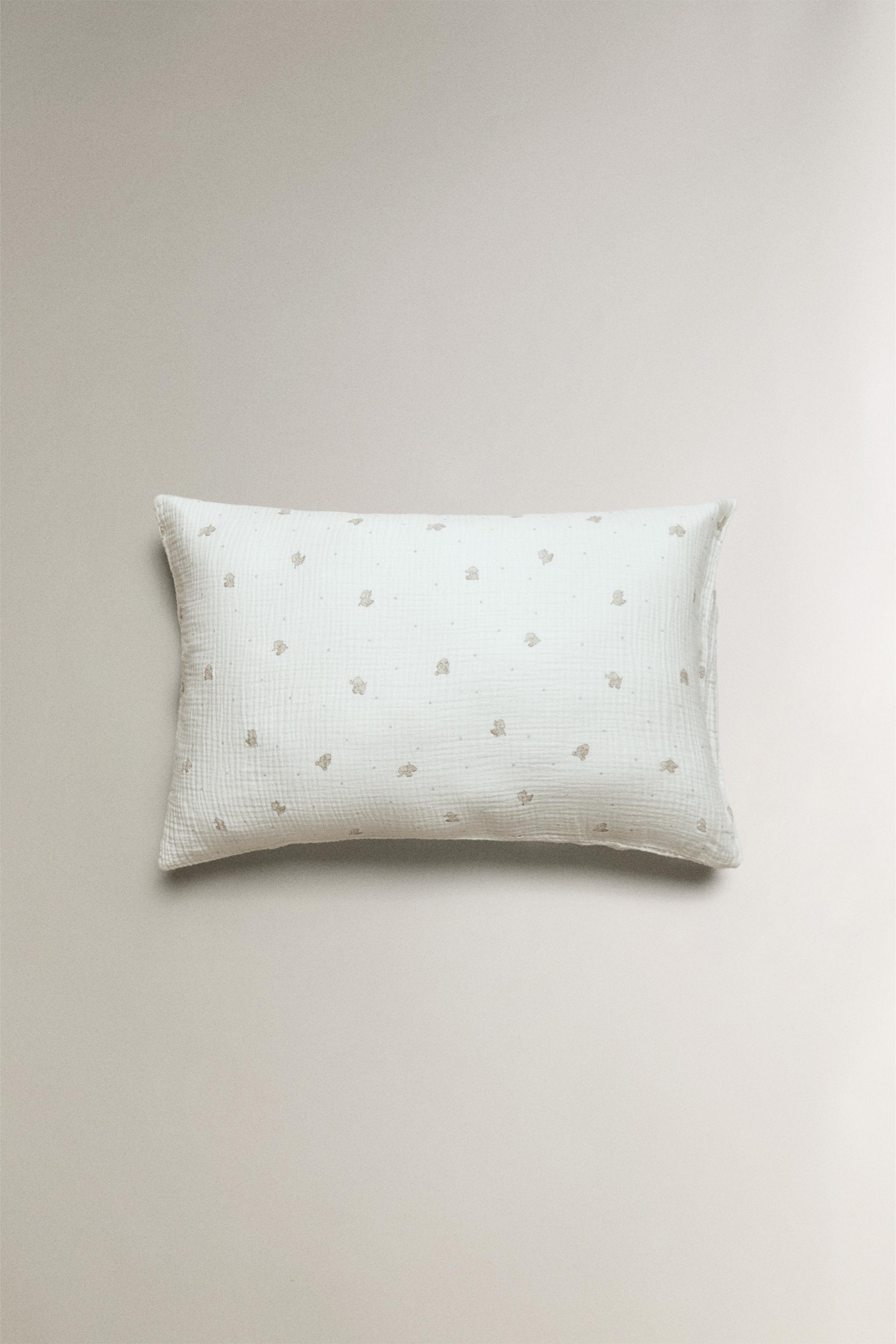 CHILDREN'S MUSLIN ELEPHANT PILLOWCASE