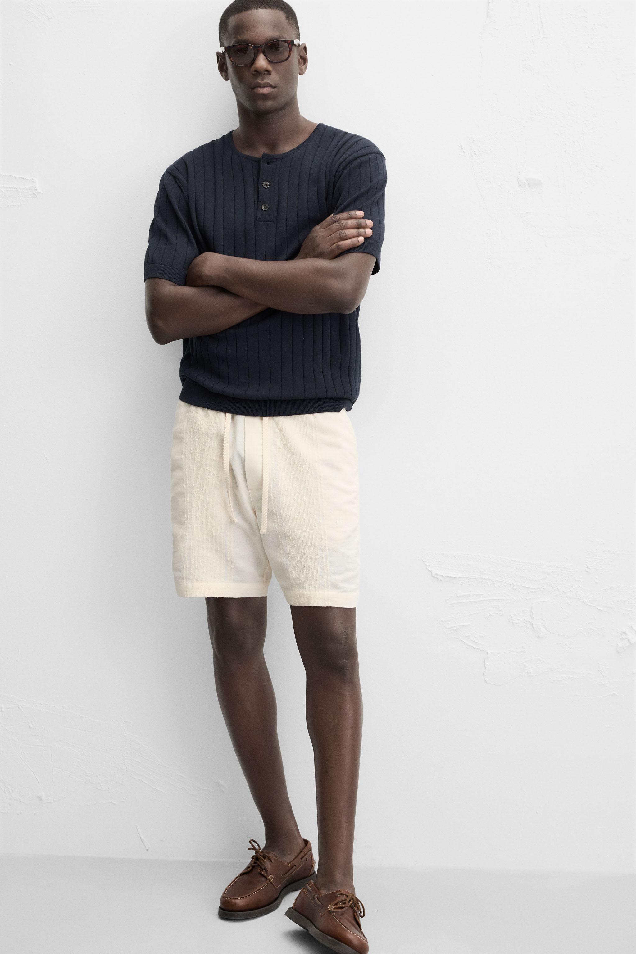 JACQUARD TEXTURED SHORTS
