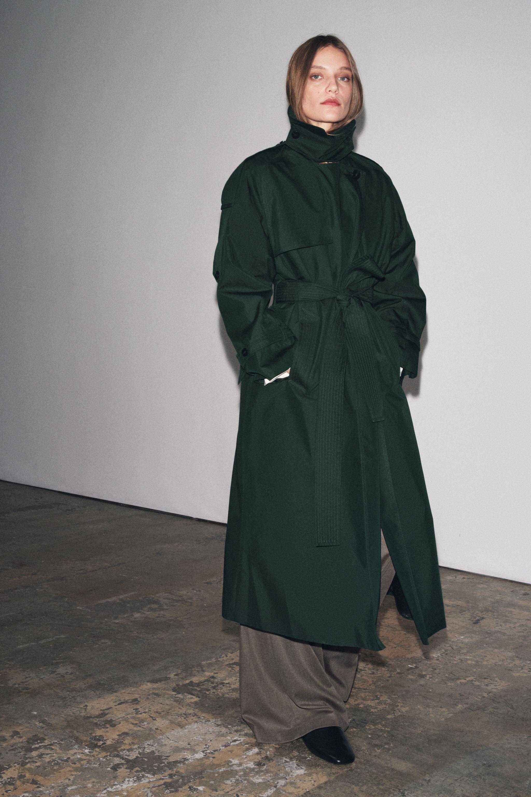 OVERSIZED WATER REPELLENT TRENCH COAT ZW COLLECTION