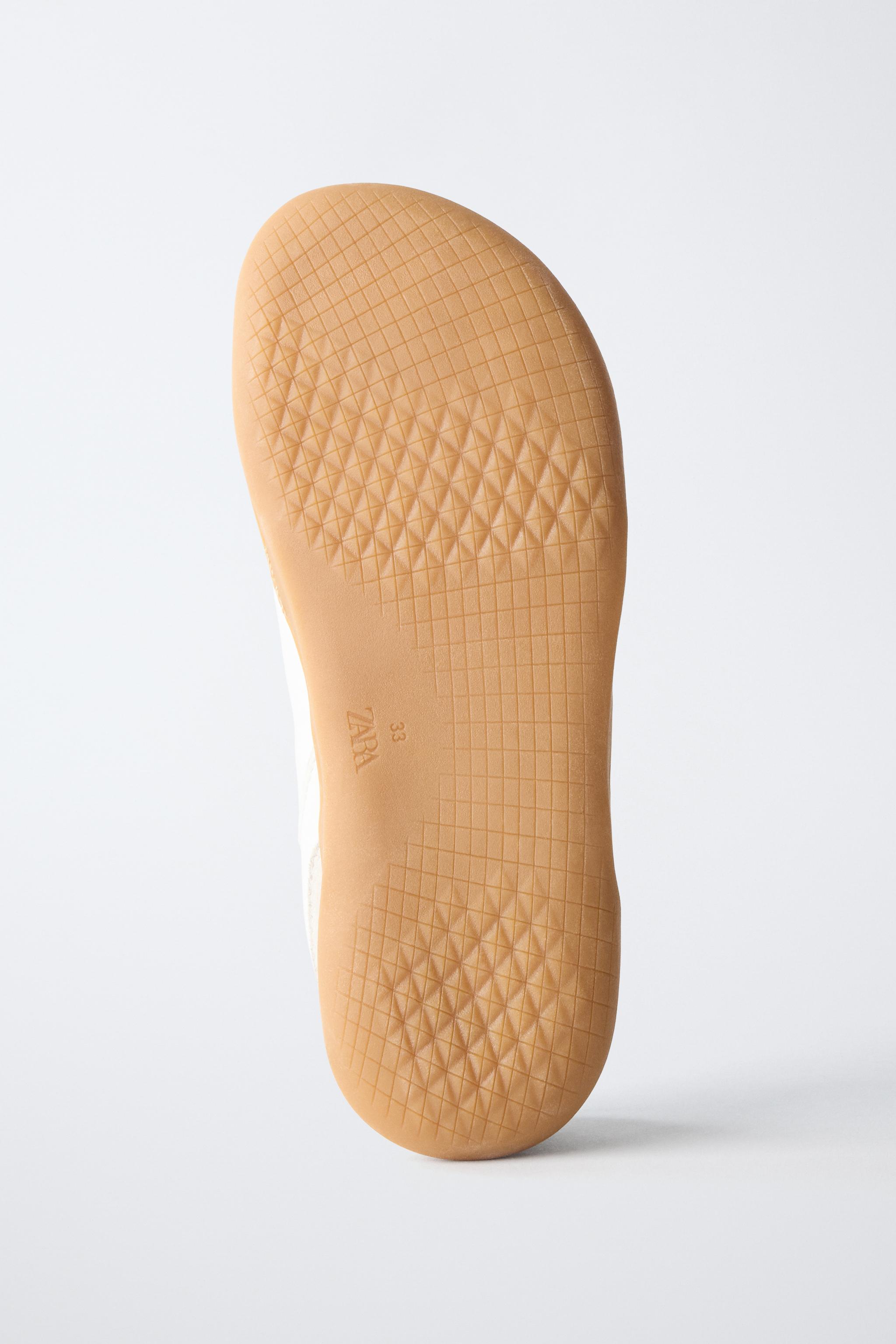 BAREFOOT LEATHER SNEAKERS