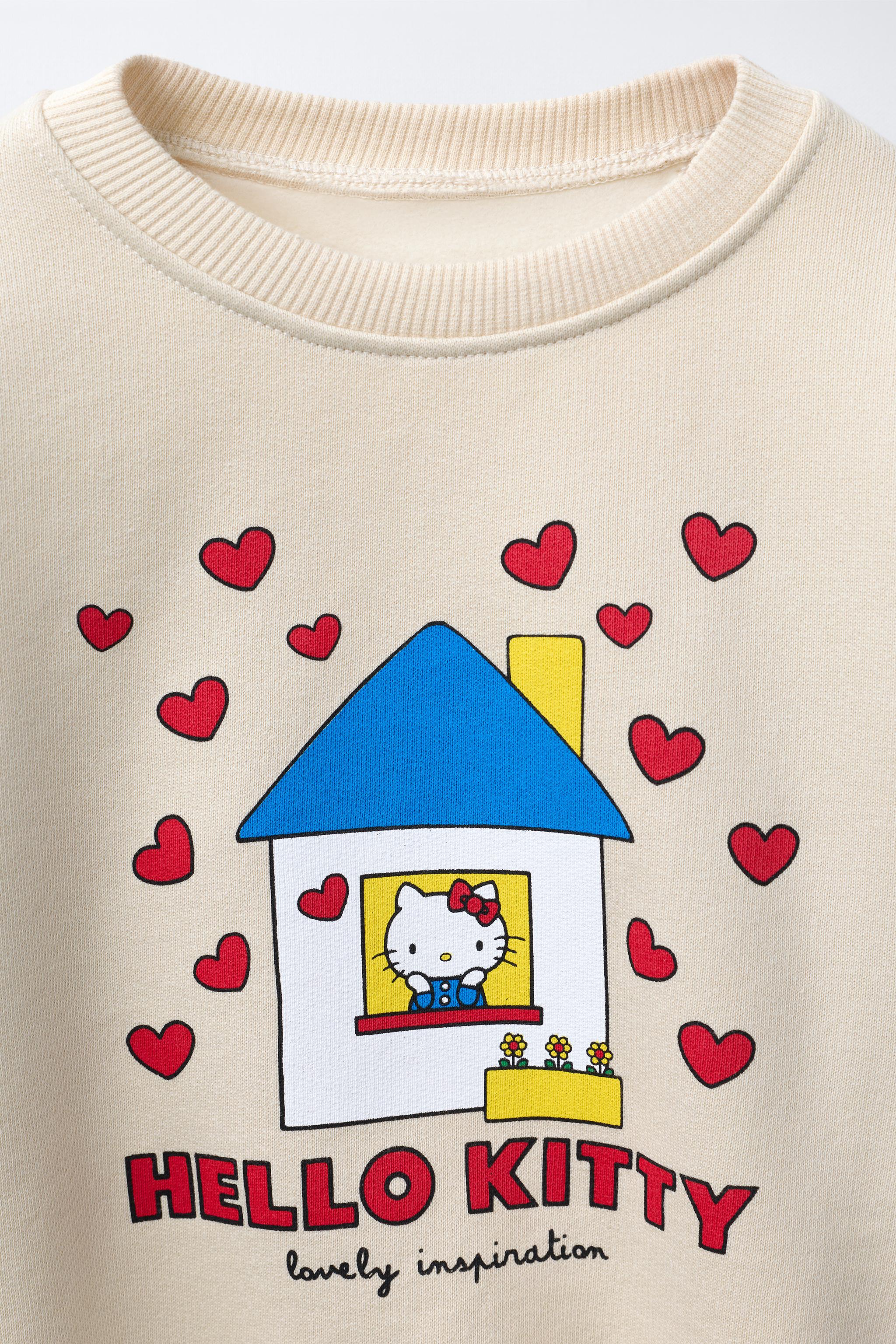HELLO KITTY HOUSE © SANRIO SWEATSHIRT