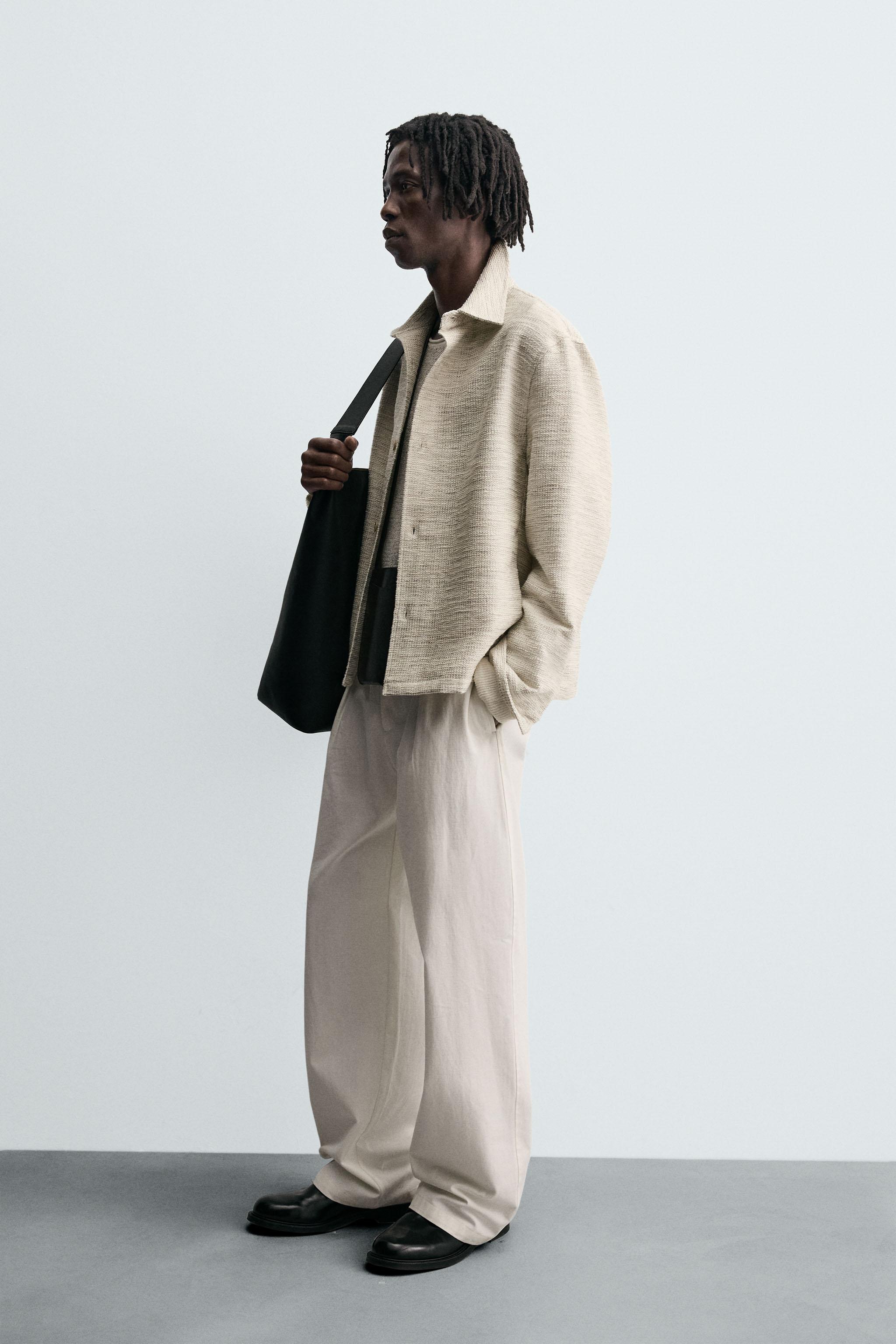 CONTRAST TEXTURED OVERSHIRT