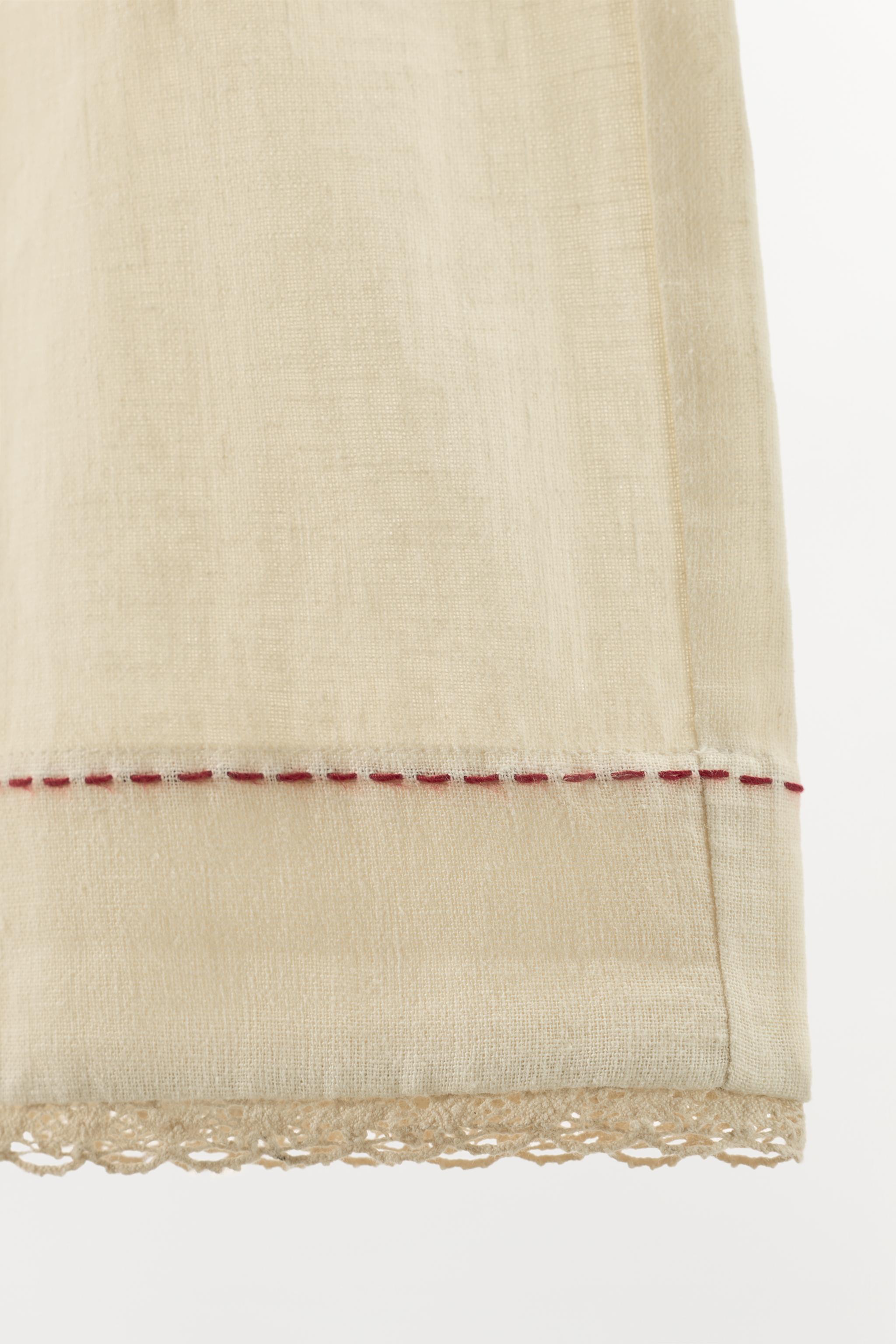 CONTRAST LINEN BERMUDA SHORTS LIMITED EDITION