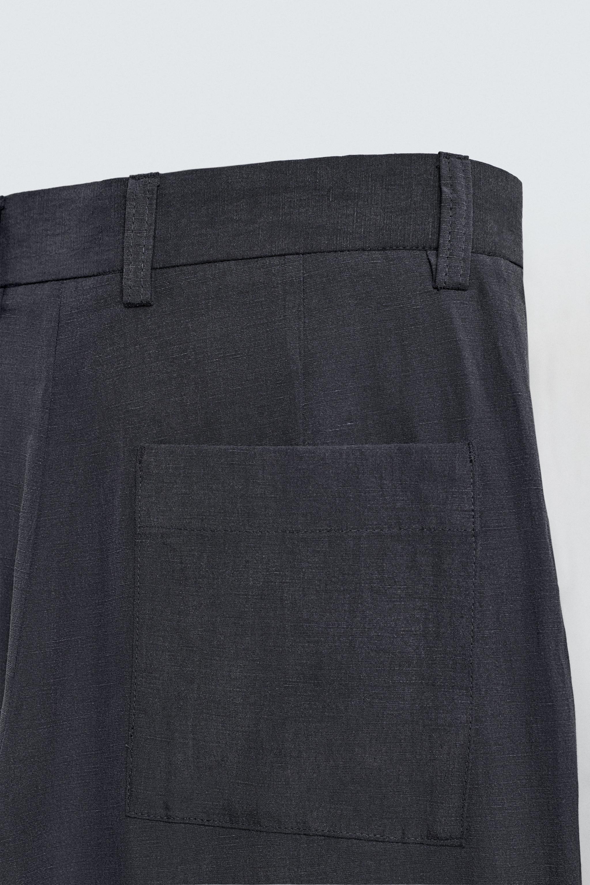 FLOWY STRAIGHT FIT PANTS