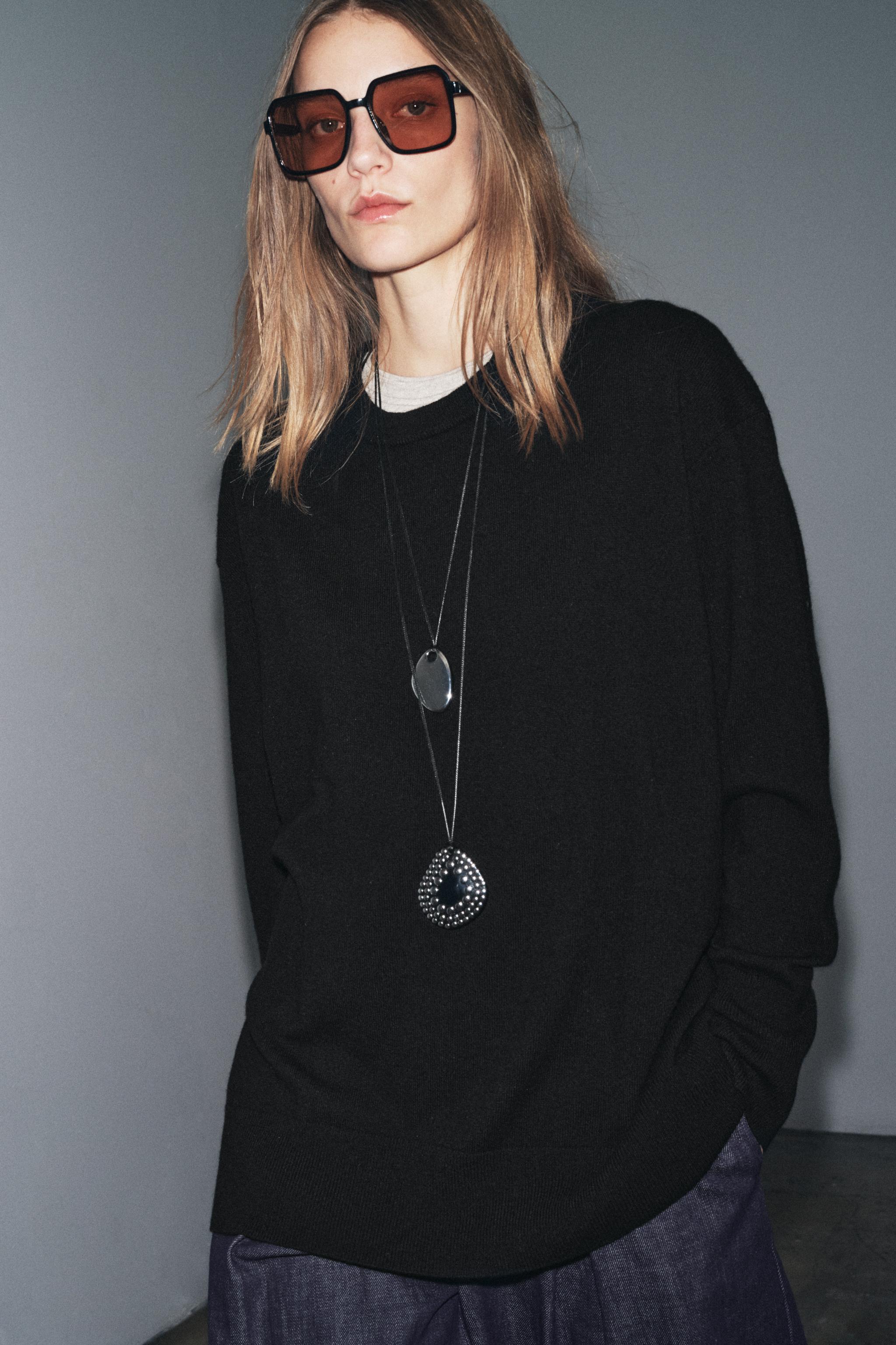 OVERSIZED 100% WOOL KNIT SWEATER