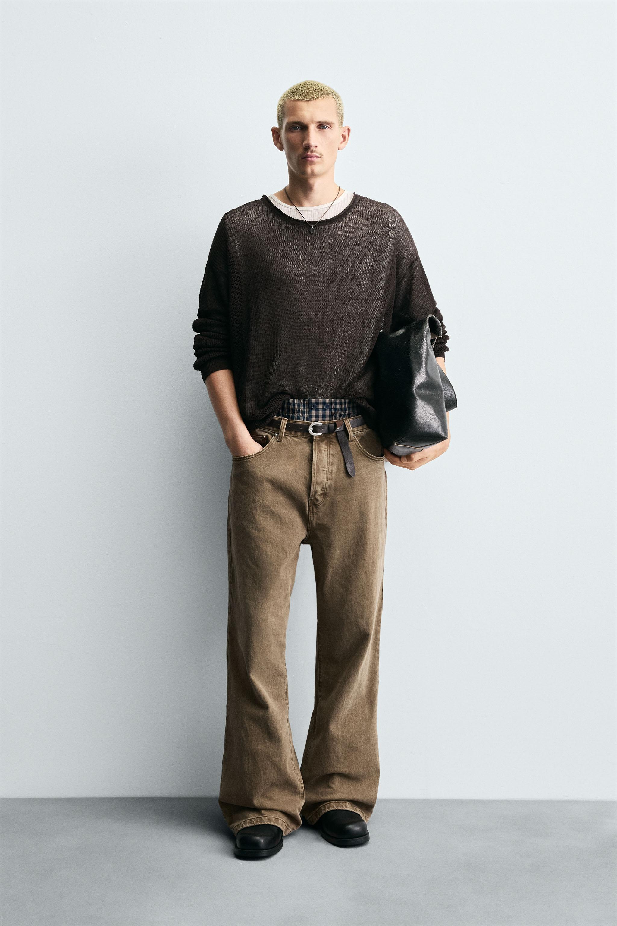 RELAXED FLARE FIT JEANS