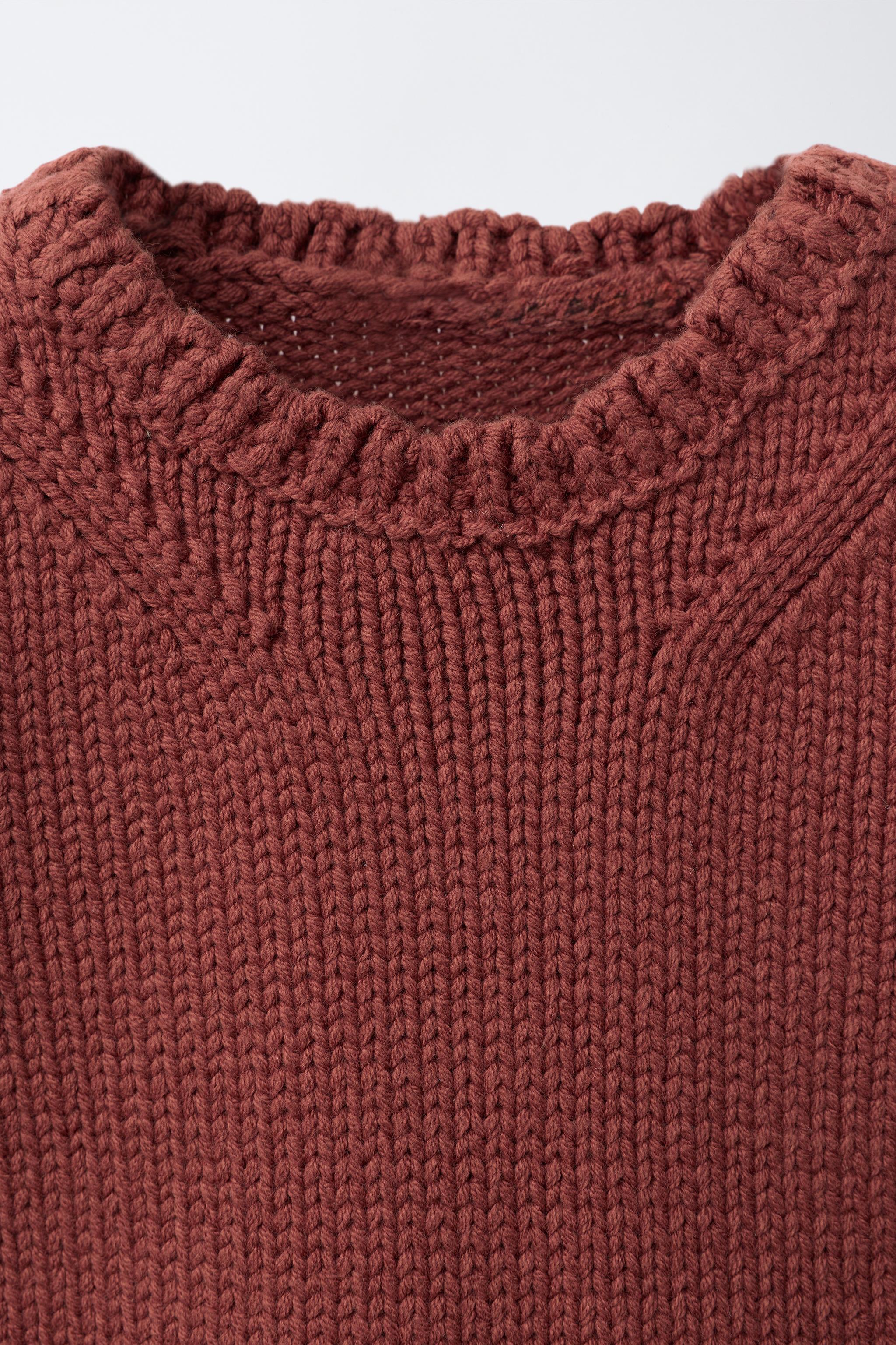 EMBROIDERED SHIRT COMBINATION KNIT VEST