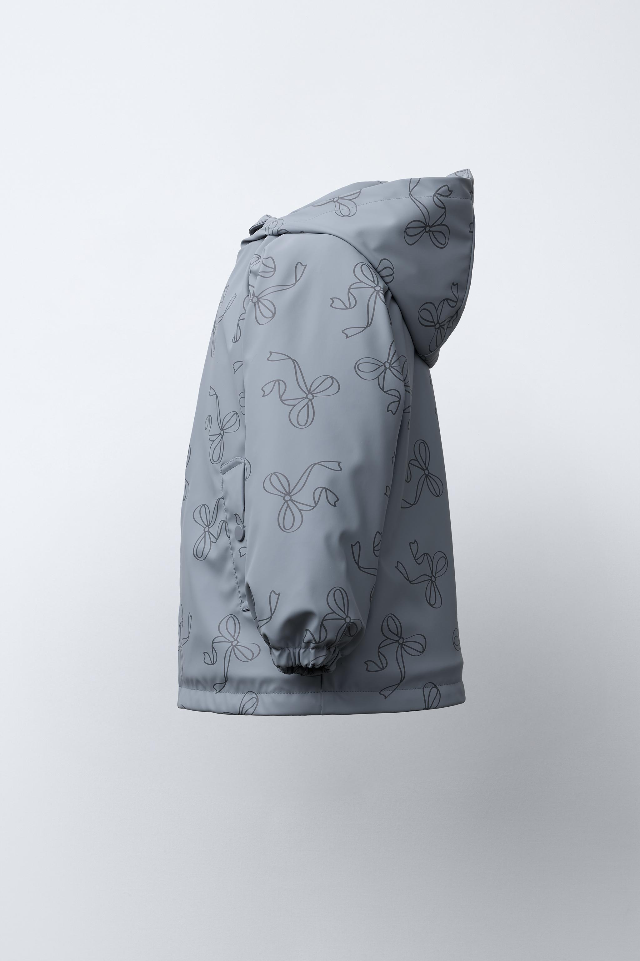 WATER RESISTANT PRINTED RUBBERIZED RAINCOAT