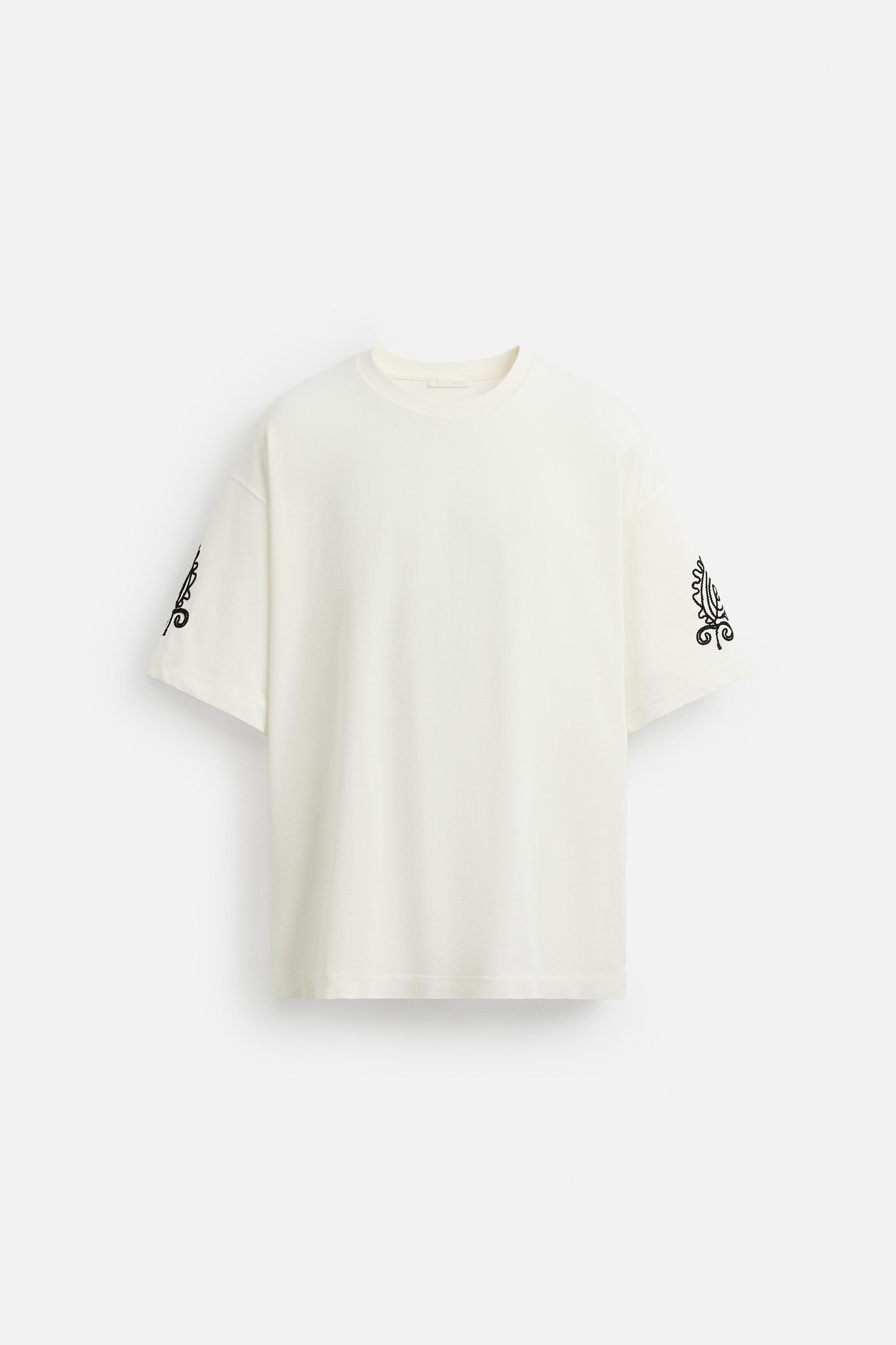 CONTRAST EMBROIDERY SHIRT