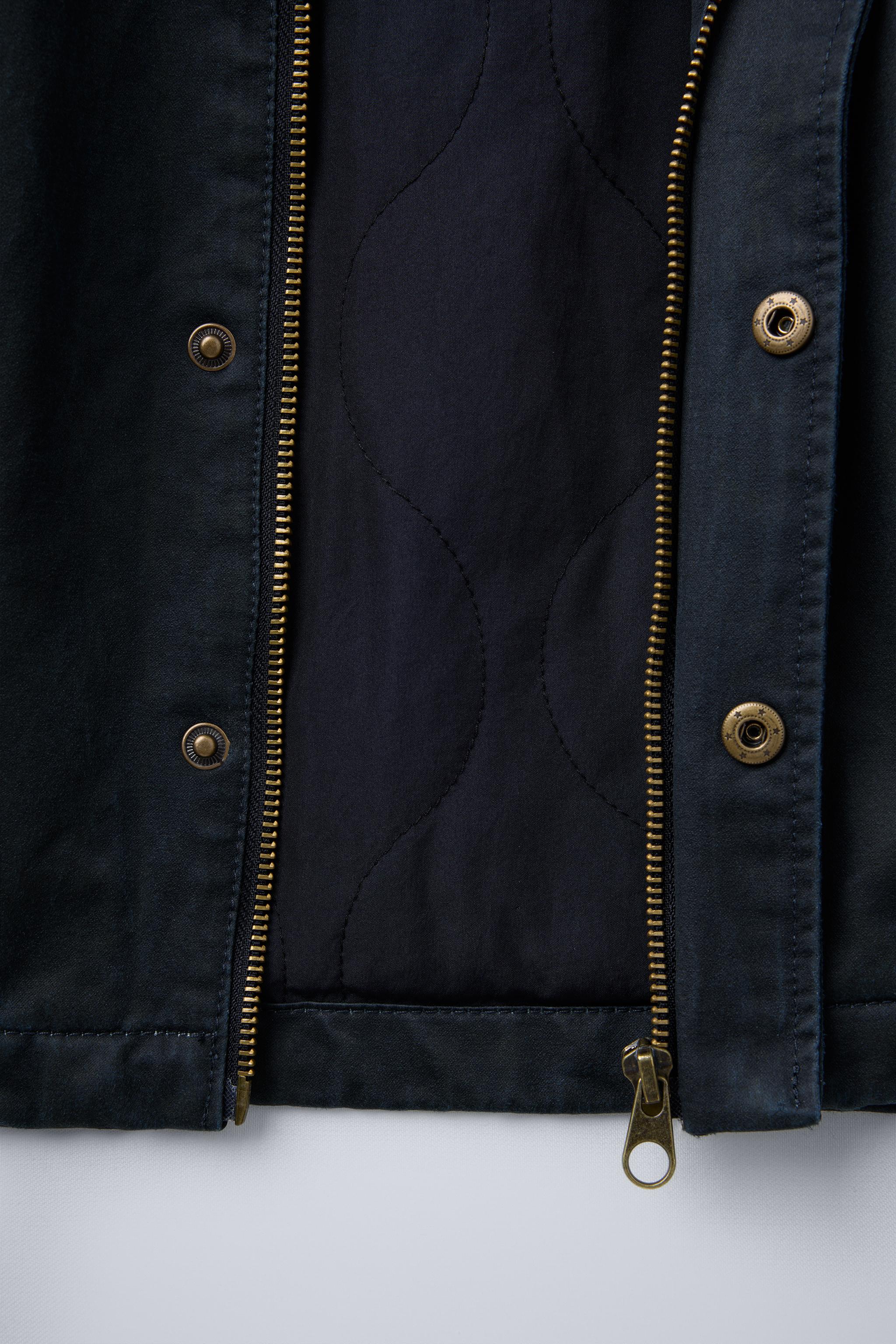 WAXED PARKA WITH POCKETS