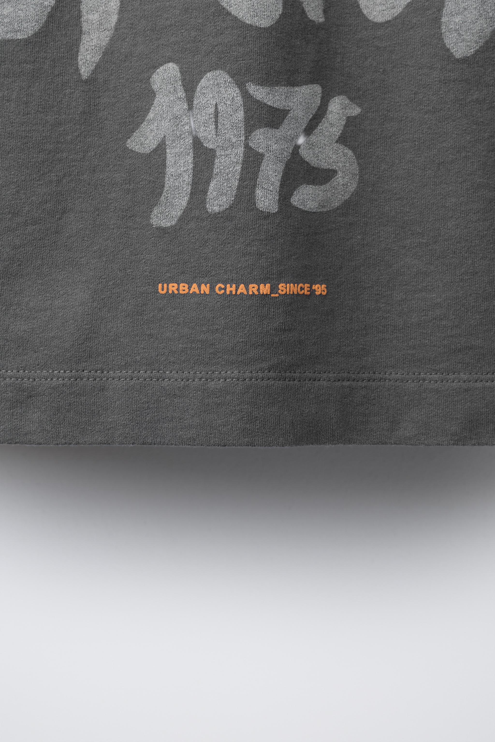 GRAFFITI PRINT T-SHIRT