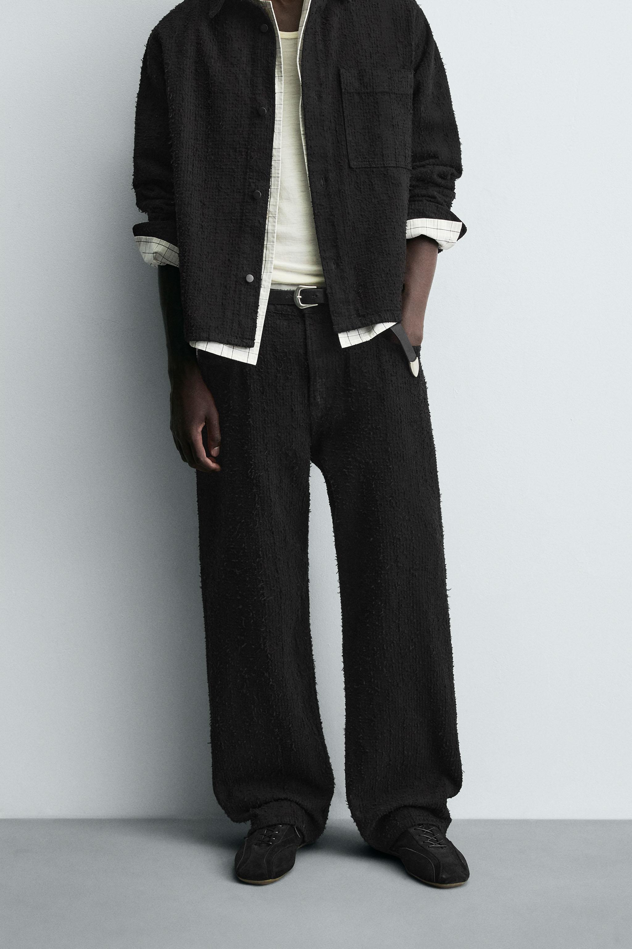 RELAXED FIT JEANS TEXTURE