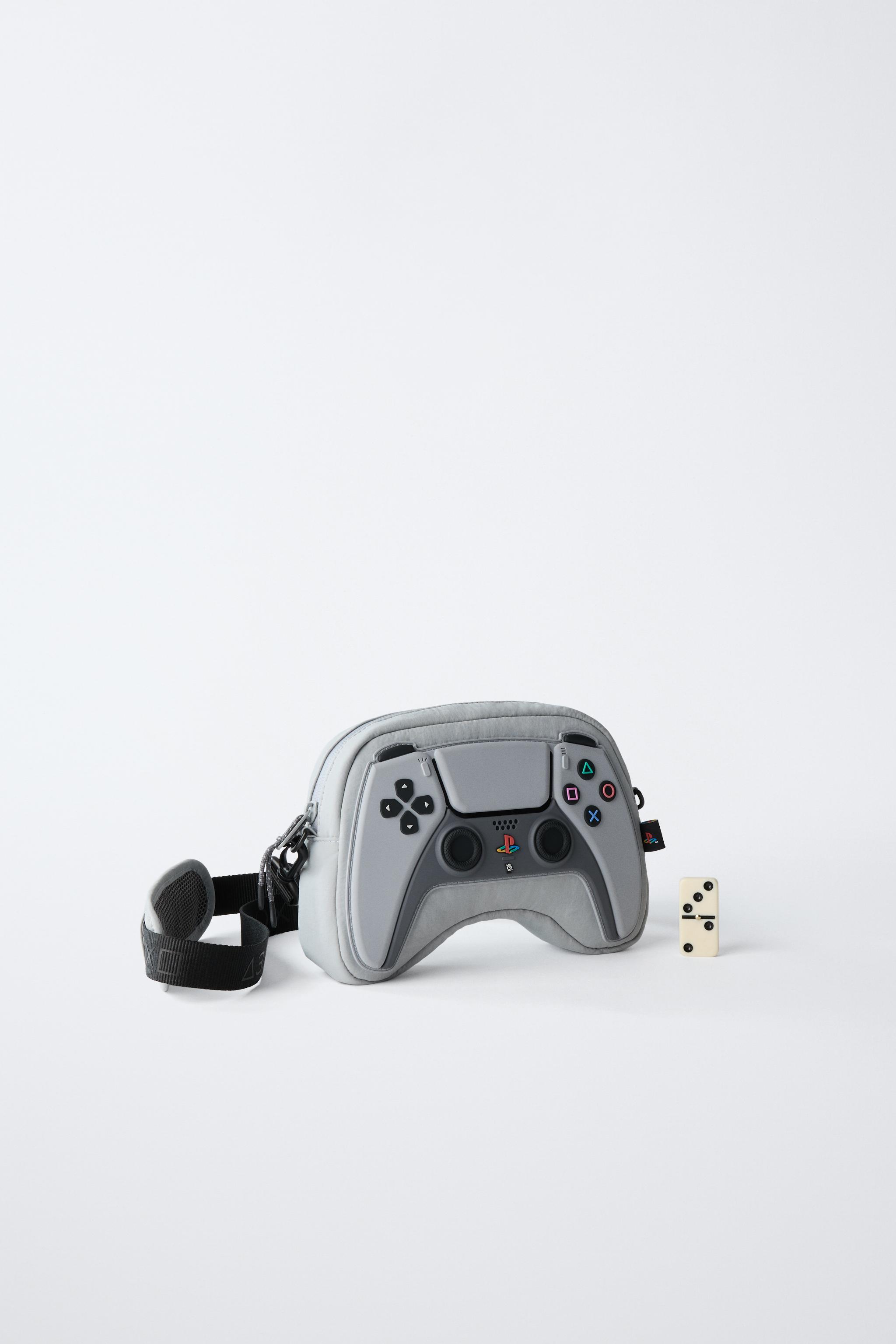 PLAYSTATION ™ 30TH ANNIVERSARY CROSSBODY BAG