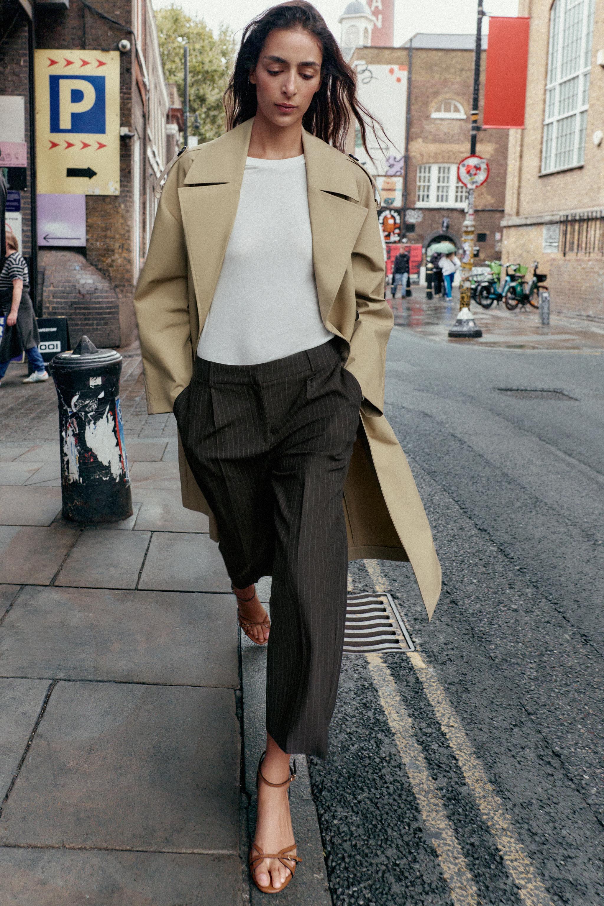 PLEATED TAPERED PANTS