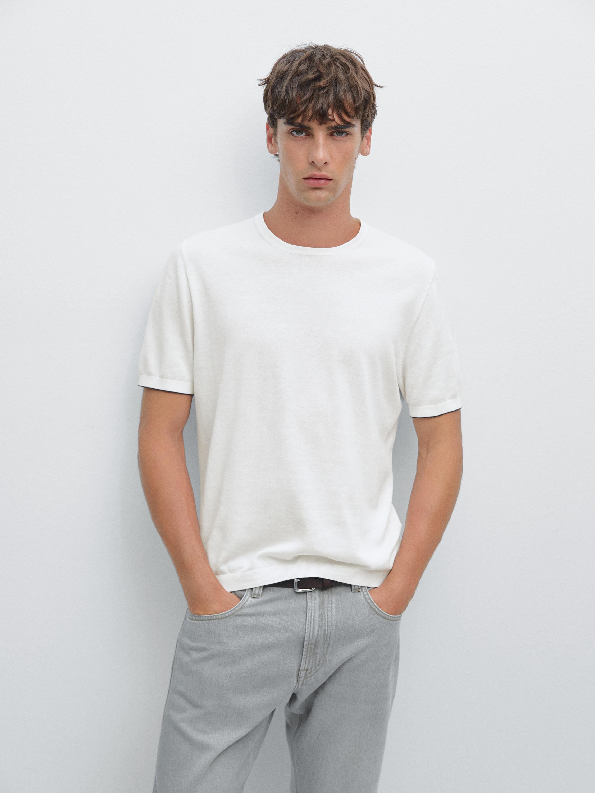 Short sleeve knit T-shirt with colour detail
