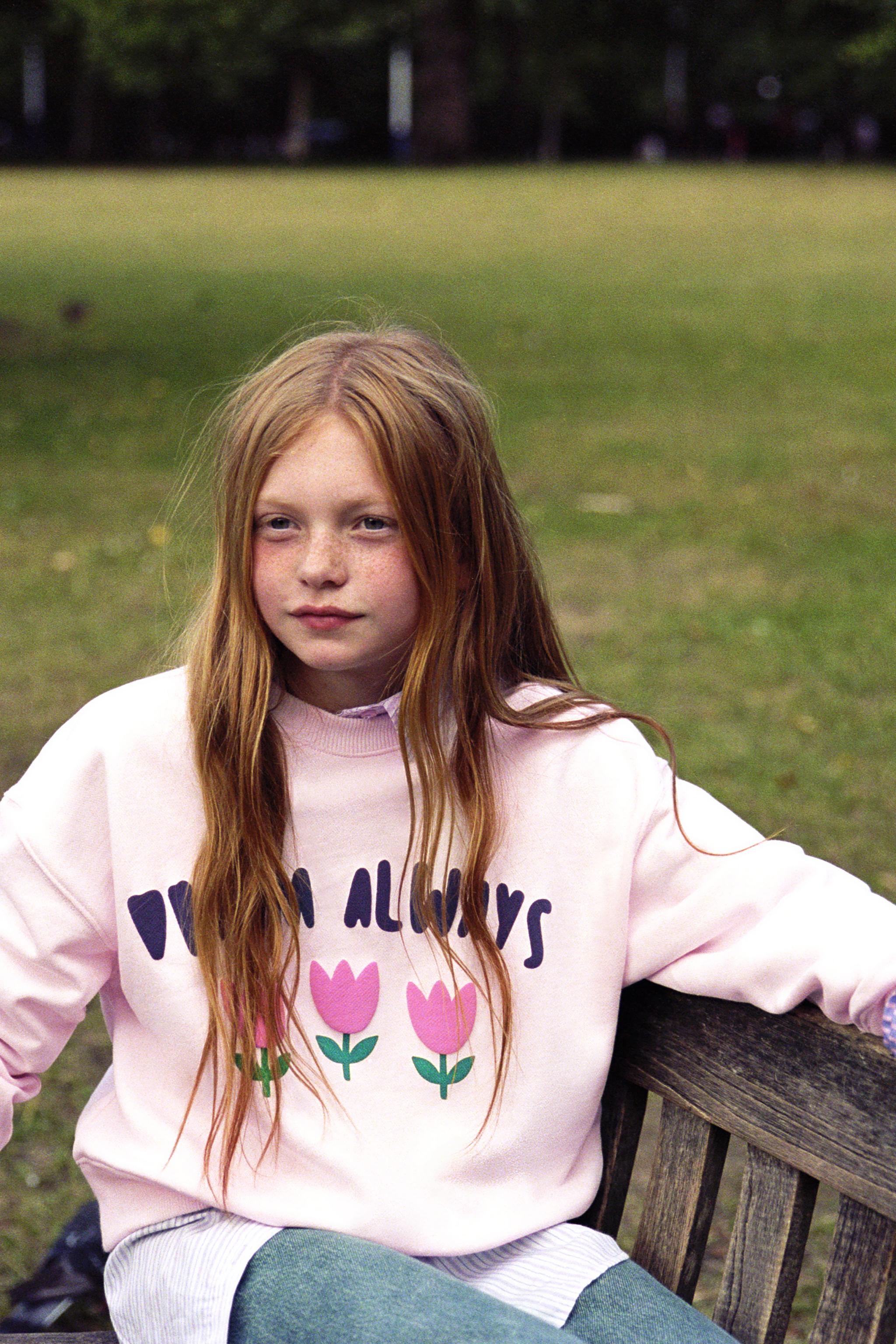 TULIP PRINT SWEATSHIRT