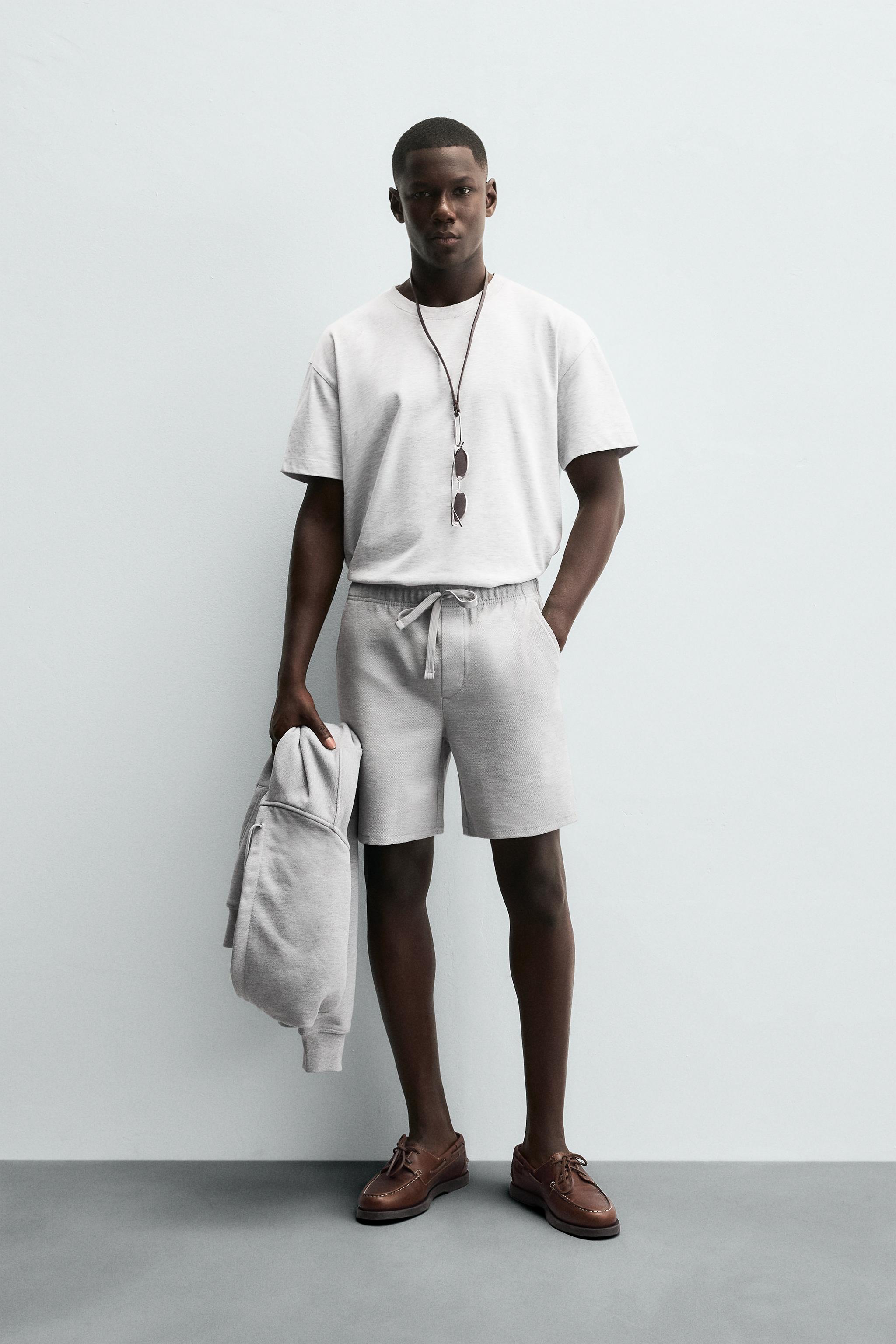 TEXTURED COMFORT SHORTS