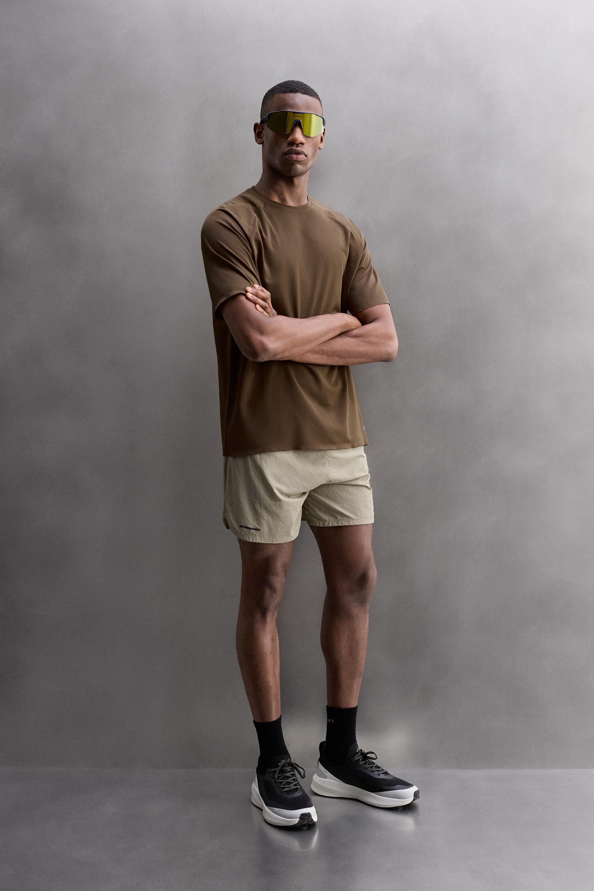 OPEN KNIT STRUCTURE T-SHIRT