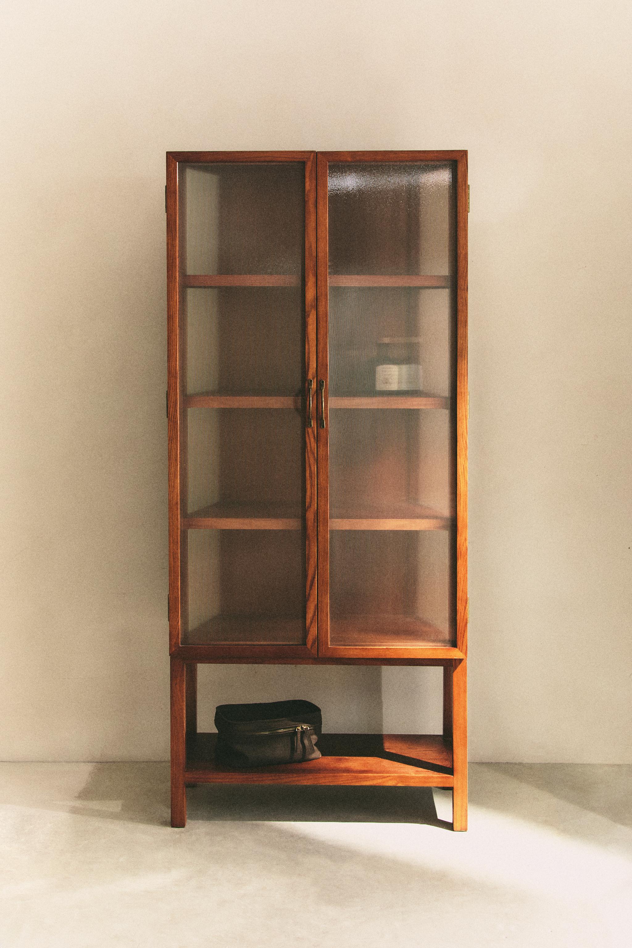 ASH WOOD SIDEBOARD WITH GLASS DOORS
