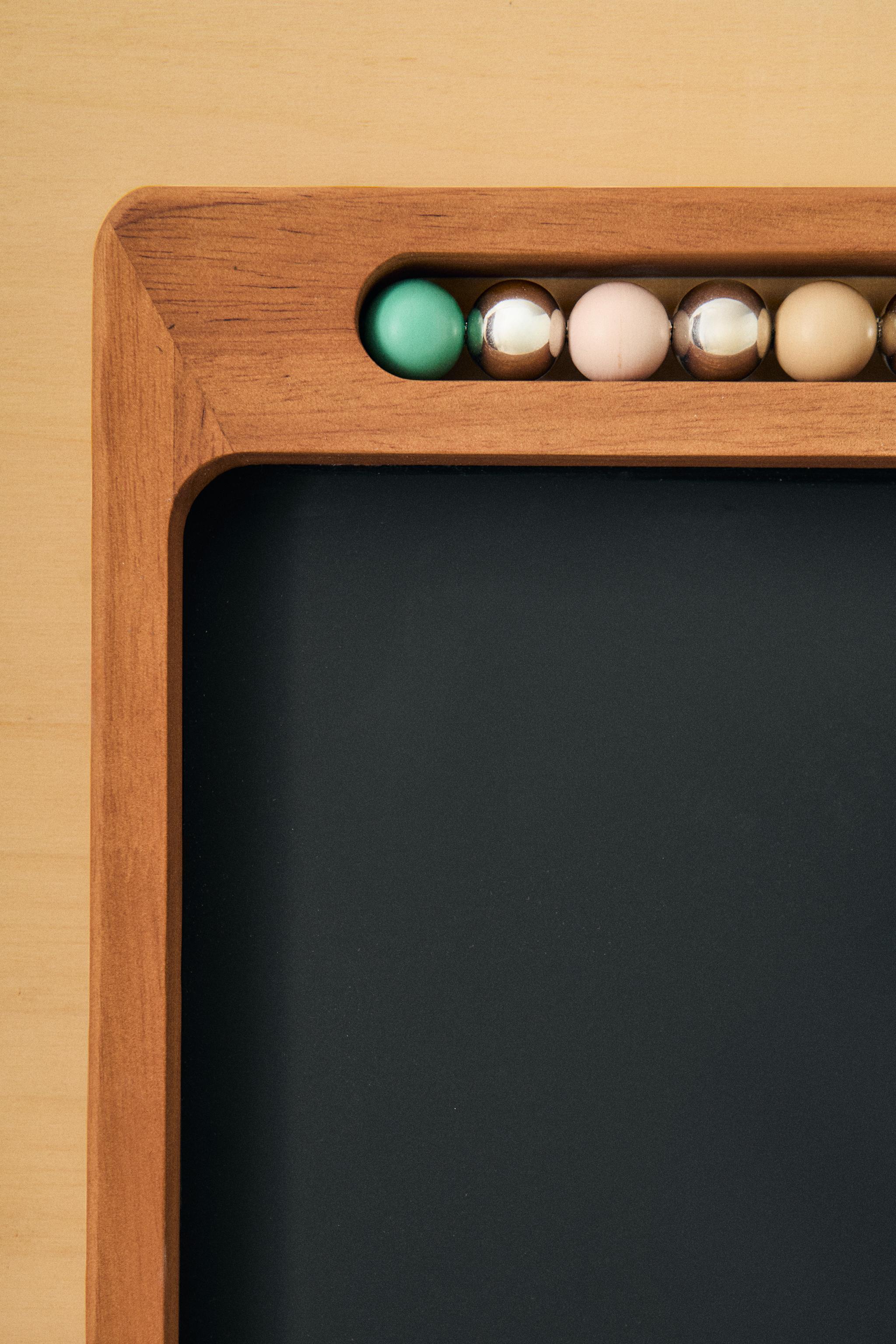 CHILDREN'S WOODEN BOARD