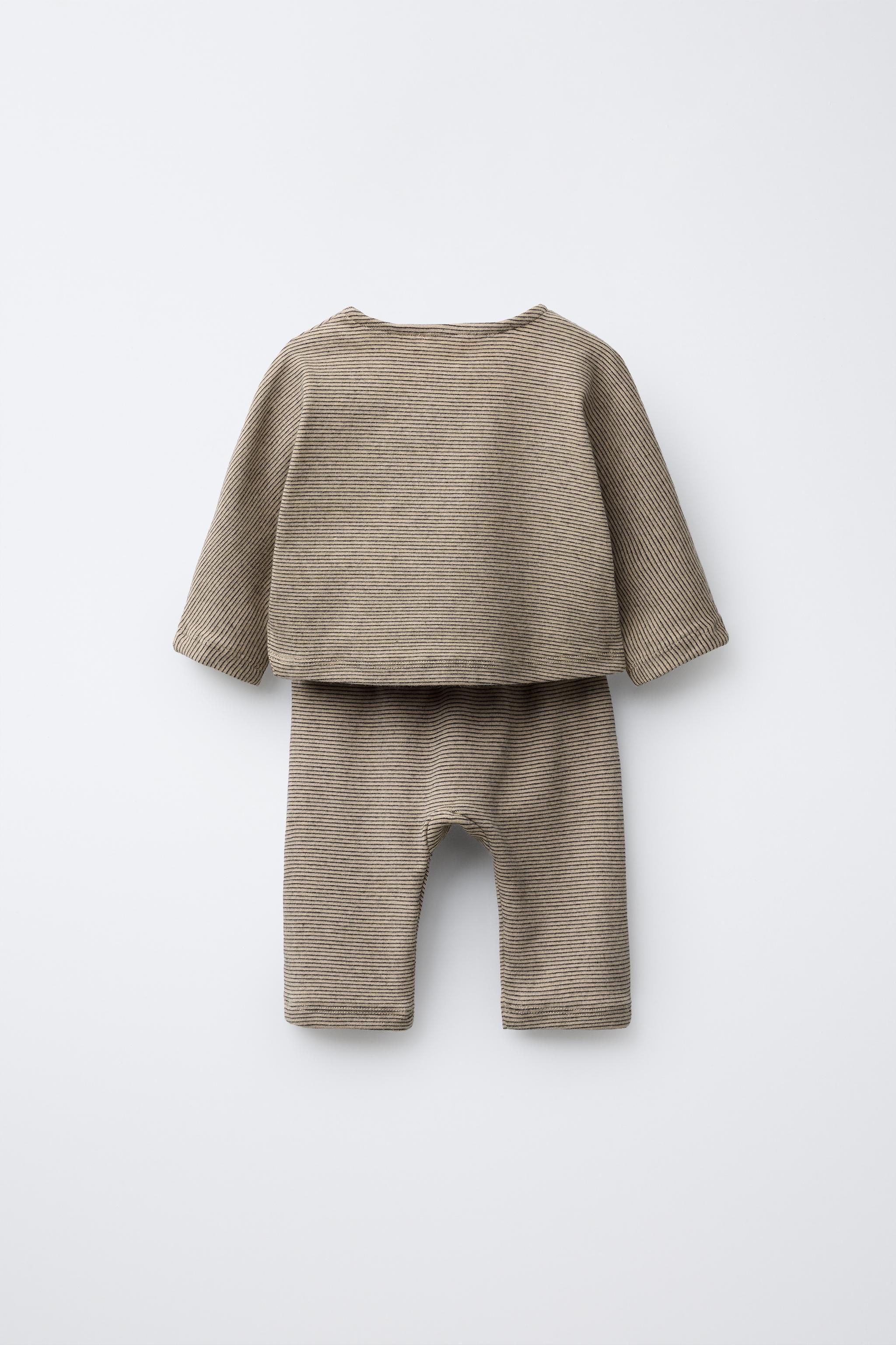 STRIPED T-SHIRT AND PANTS SET