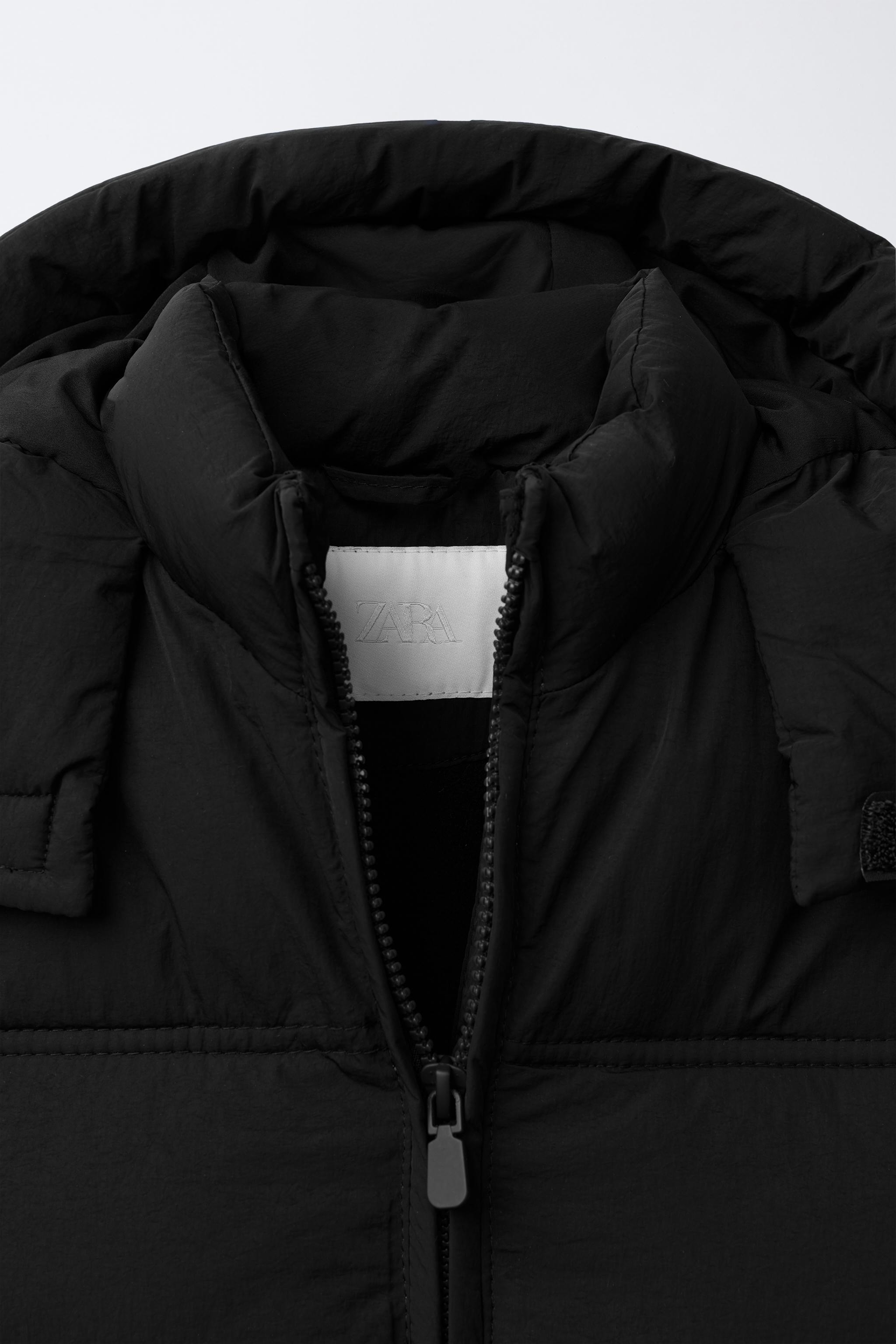 WATER REPELLENT HOODED PUFFER JACKET